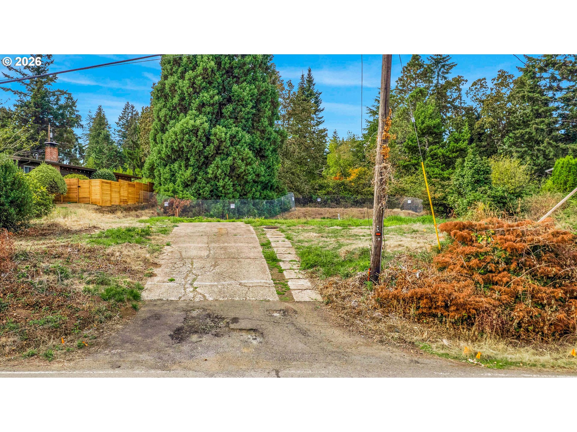 2665 Hillcrest Dr Property Photo 19