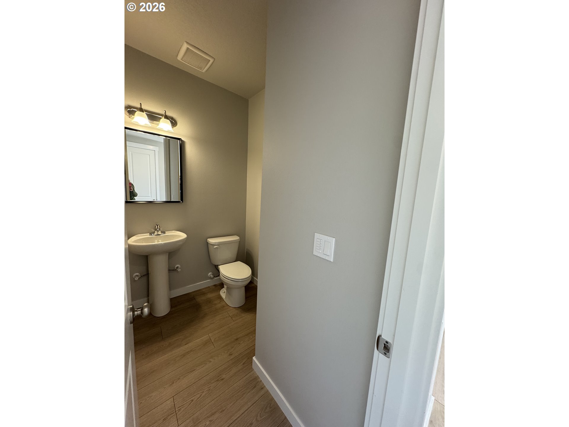 3189 S Magnolia Dr 740 Property Photo 5
