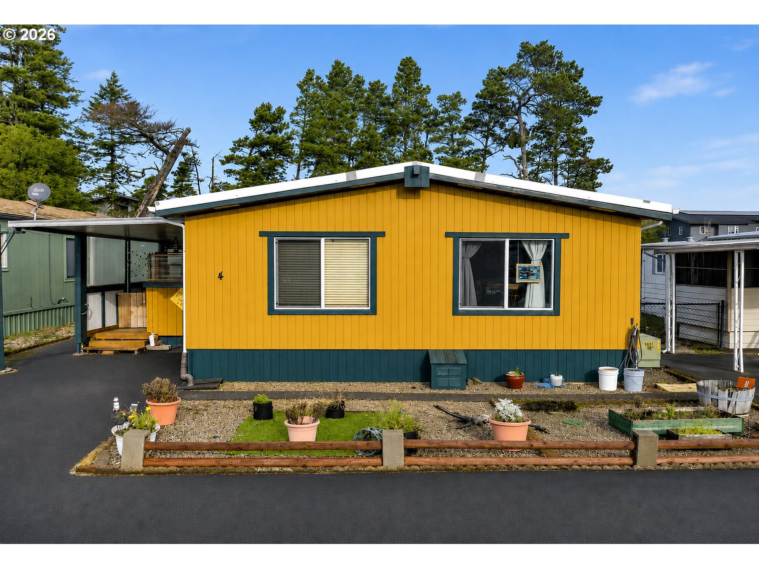 3760 Highway 101 4 Property Photo 2