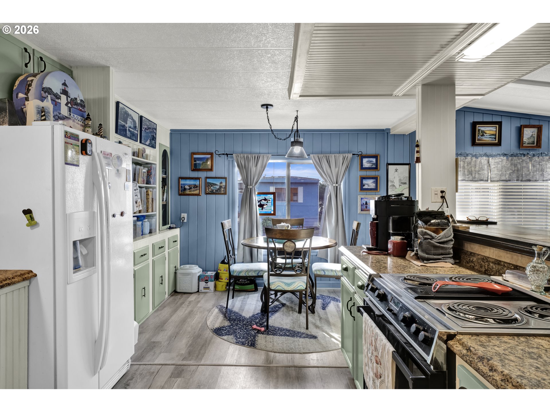 3760 Highway 101 4 Property Photo 12