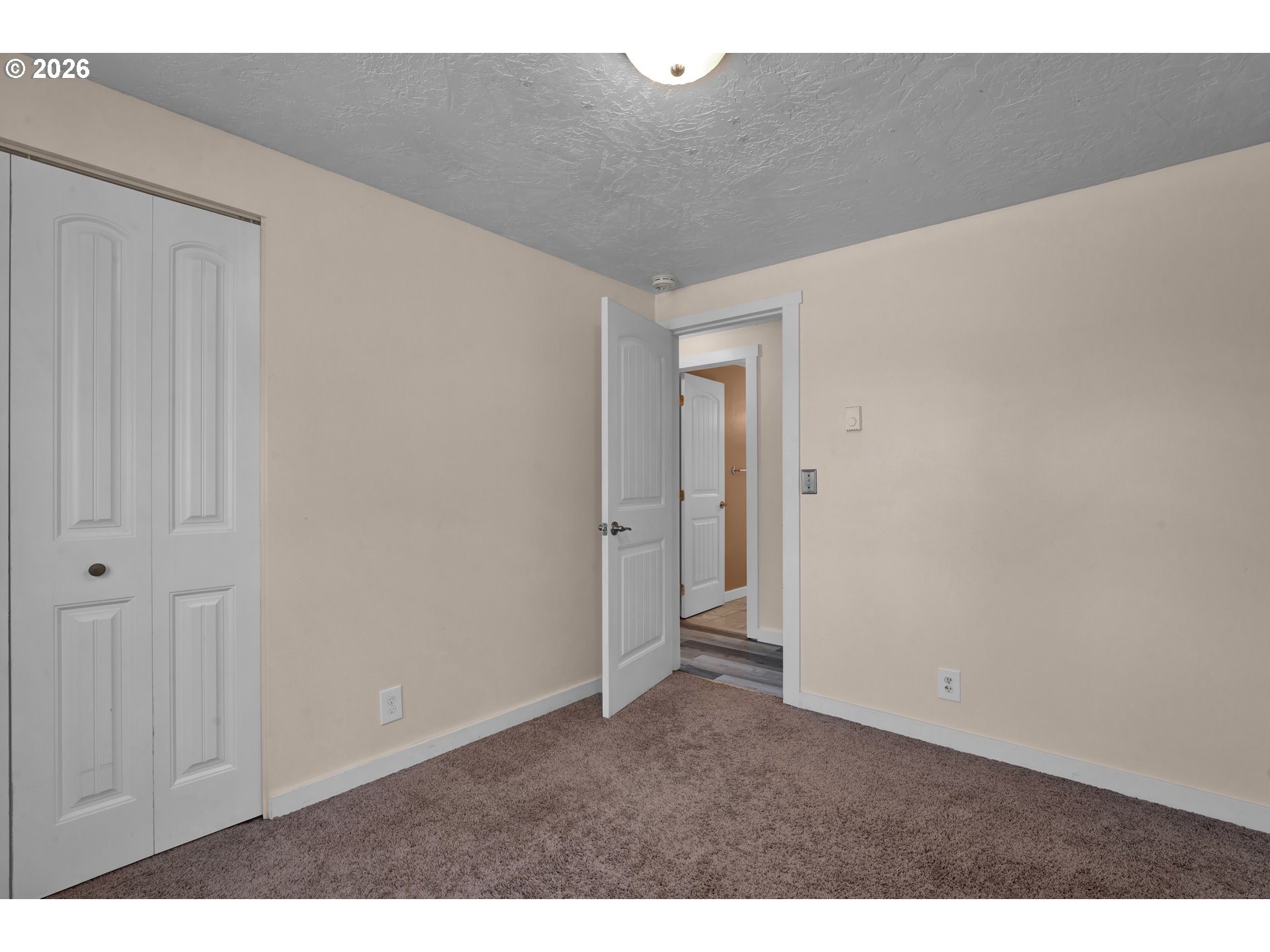 947 S R St Property Photo 25
