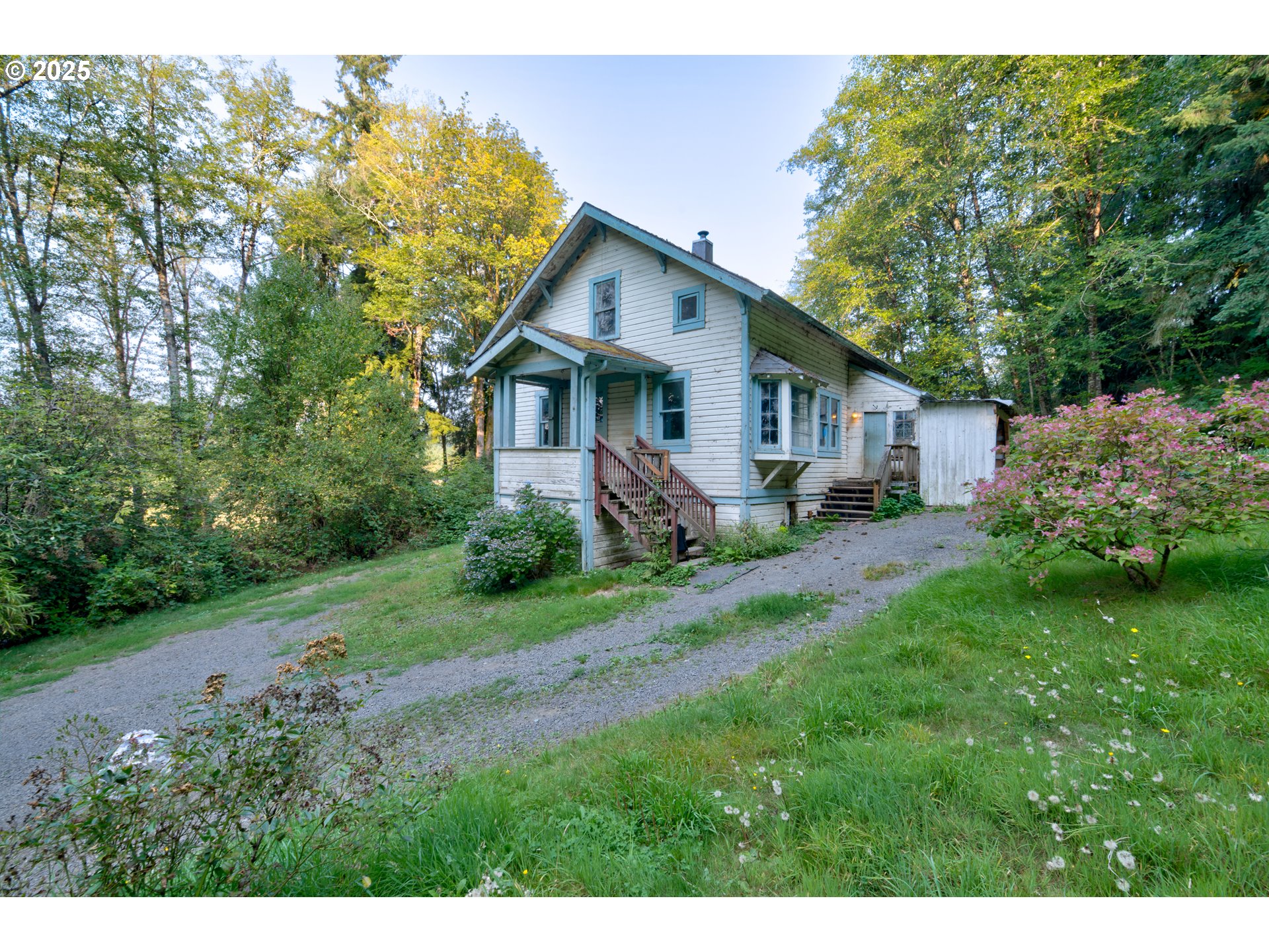 43620 Sylvandale Ln Property Photo 2