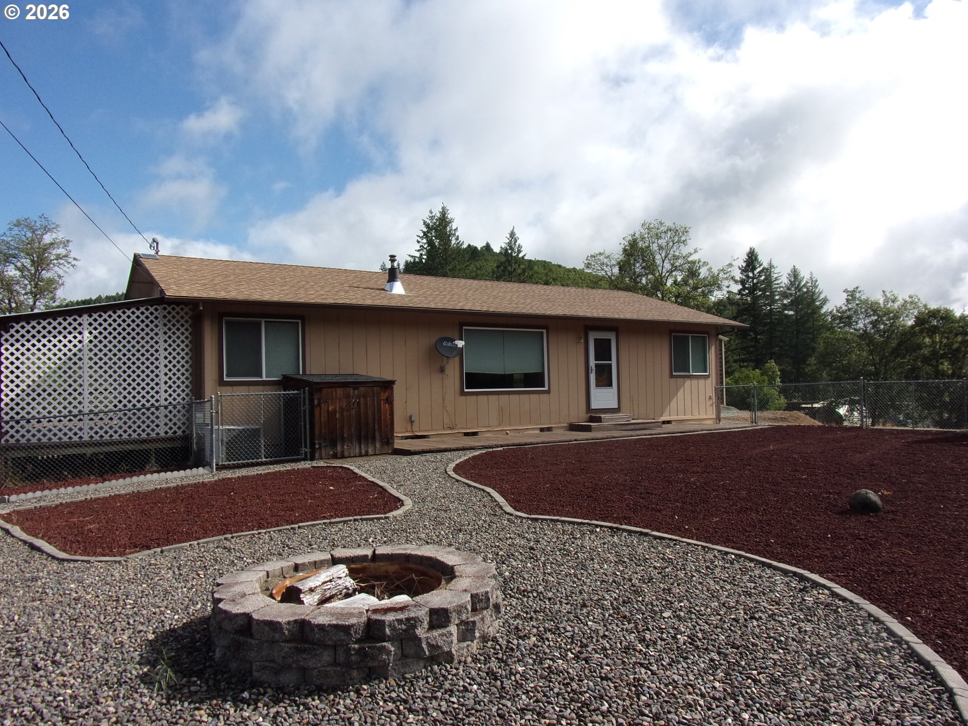 375 Jordan Creek Rd Property Photo 1