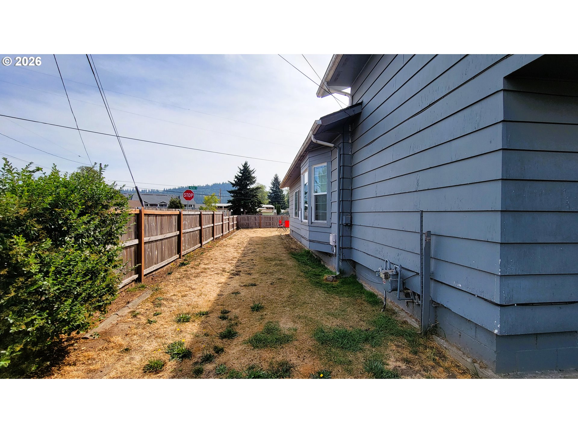 2410 Porter St Property Photo 15