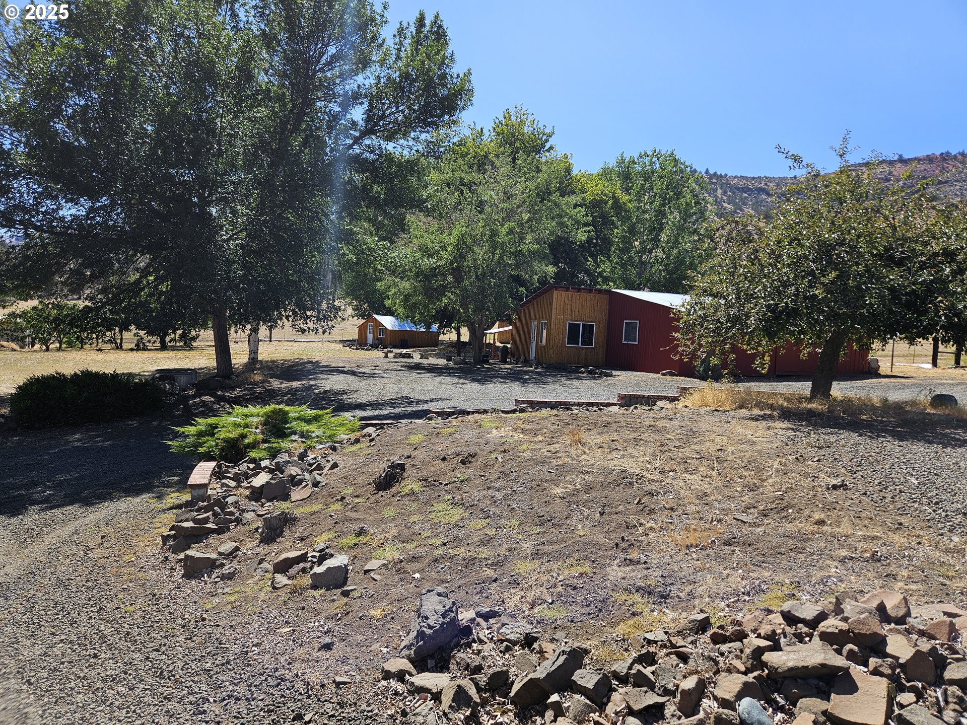 43697 Hwy 402 Property Photo 33