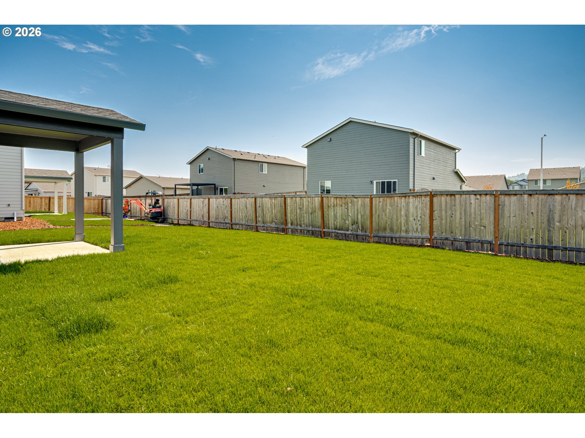 2010 Henderson Way Property Photo 4