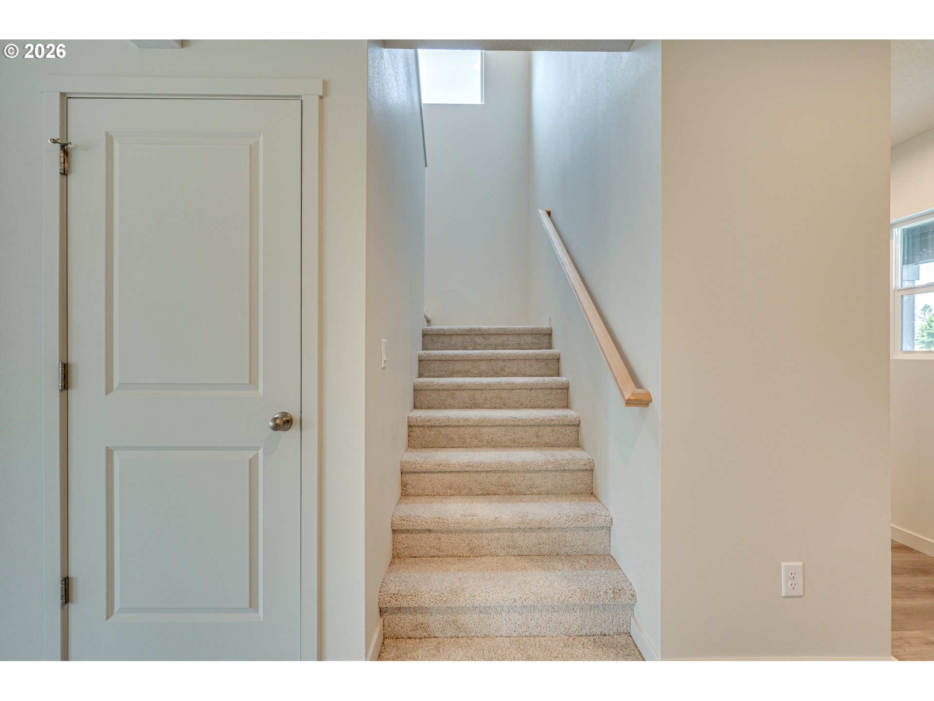 2010 Henderson Way Property Photo 17