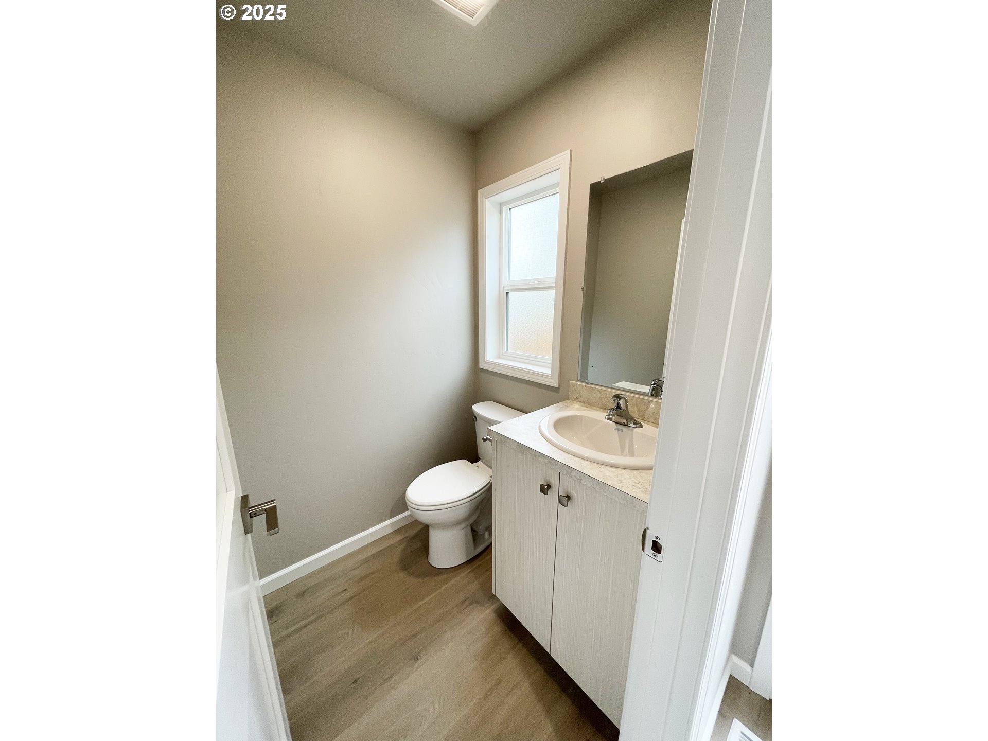 310 N Chase Property Photo 6