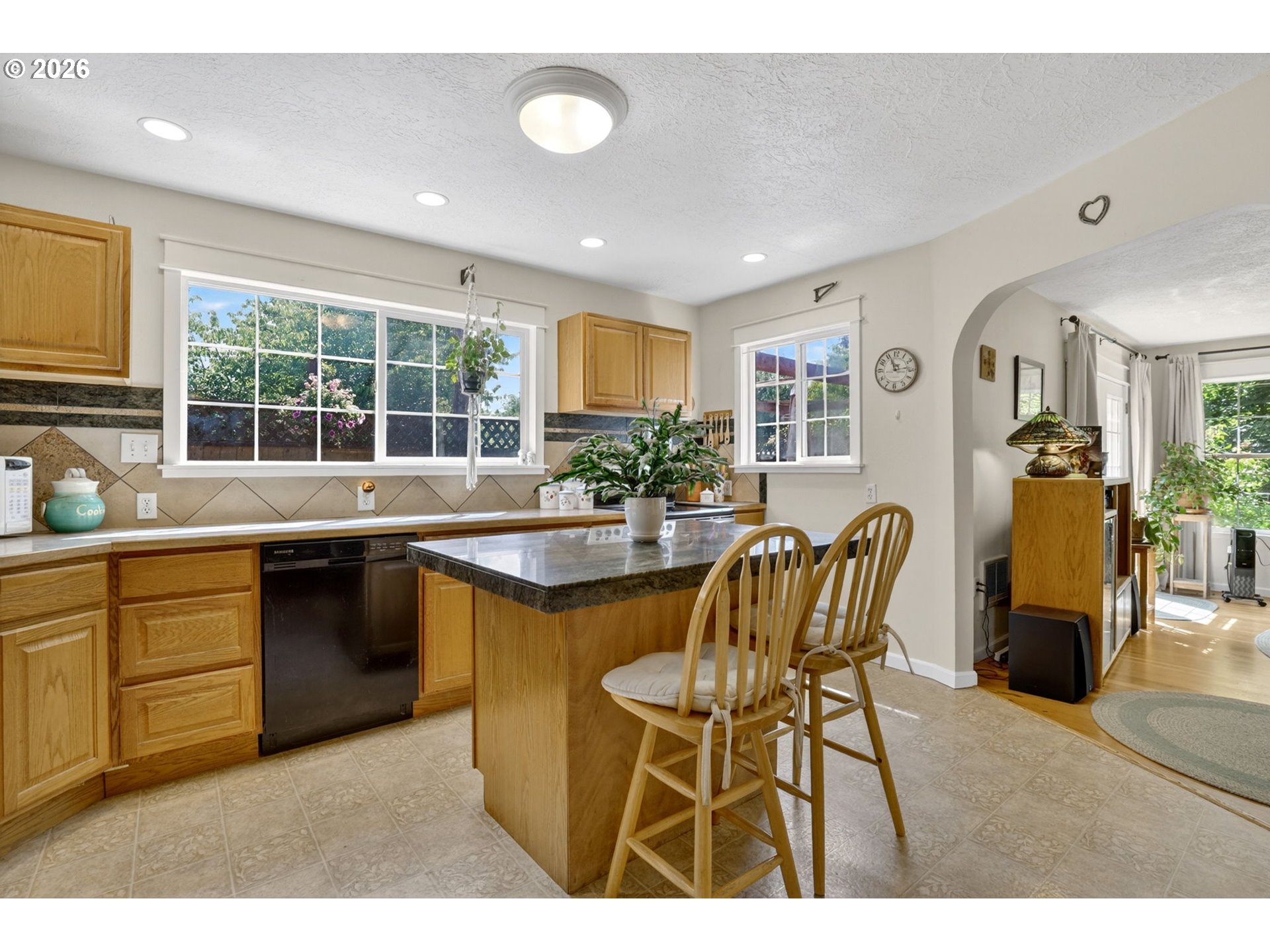 33951 Se Coupland Rd Property Photo 6