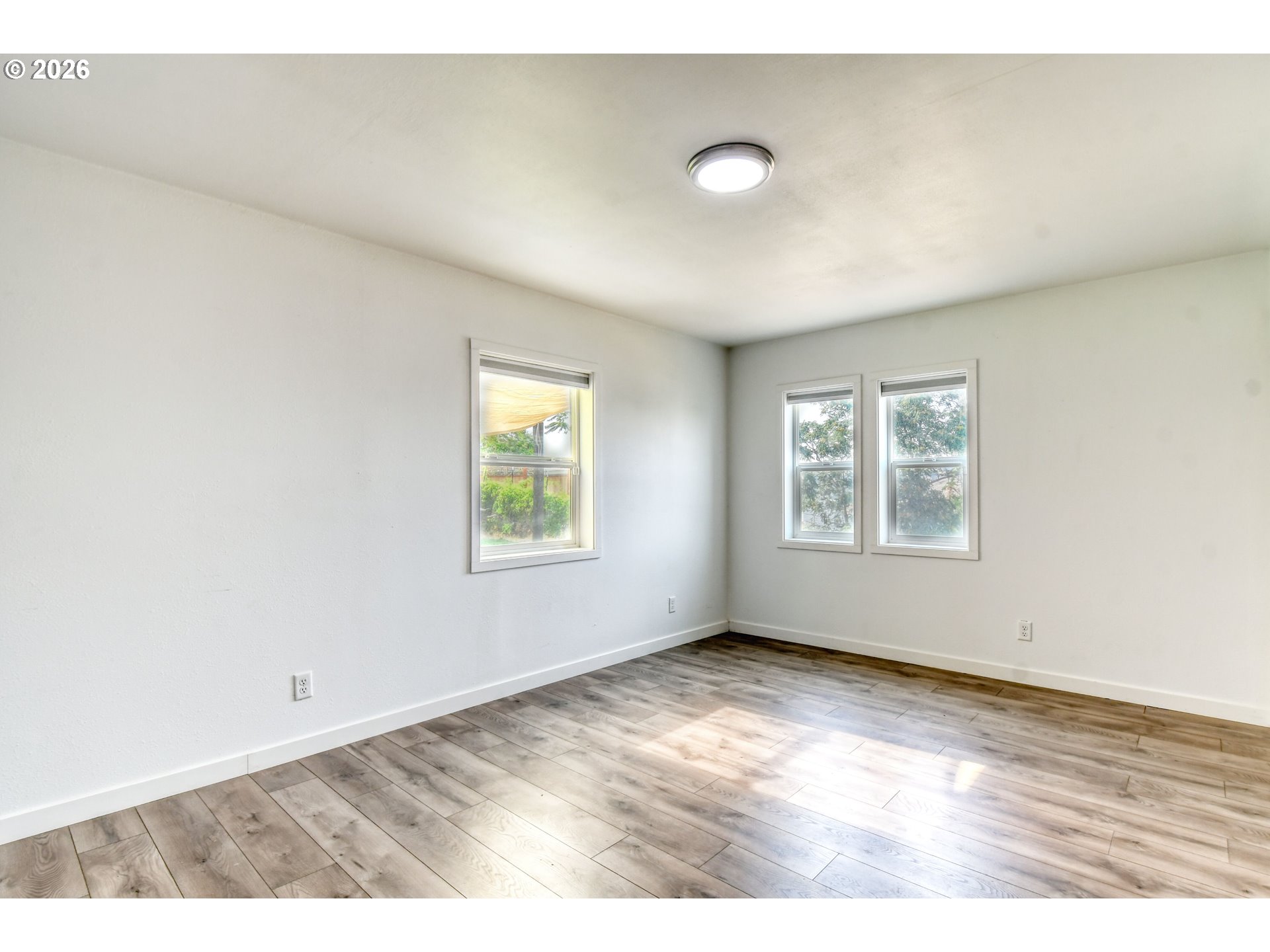 609 Se 8th St Property Photo 13