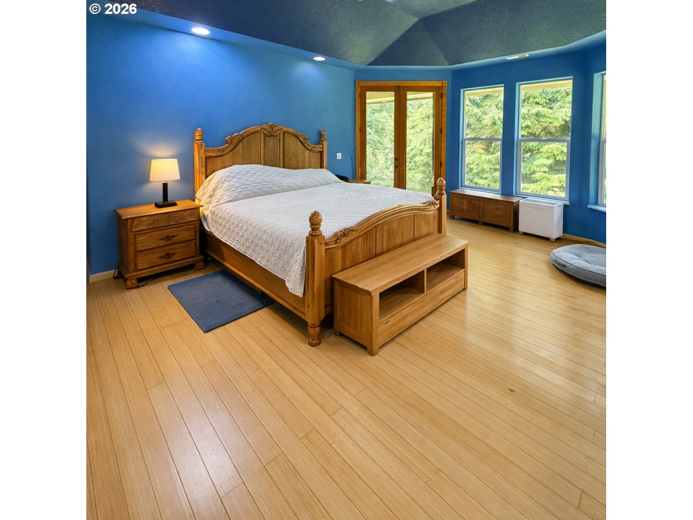 18525 Ne Buncombe Hollow Rd Property Photo 13