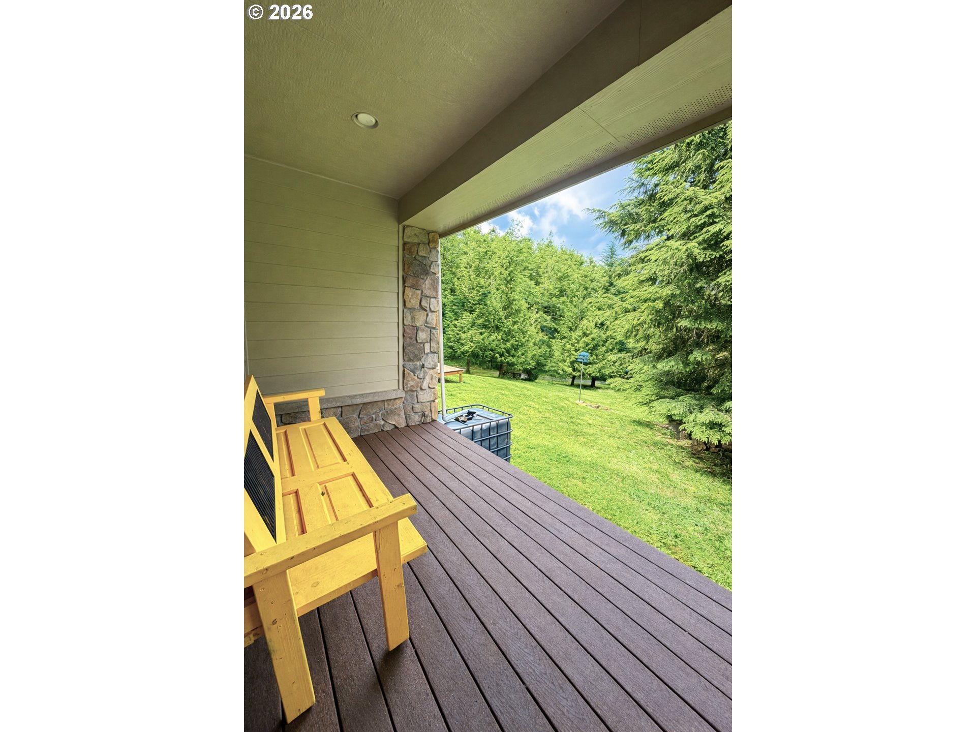 18525 Ne Buncombe Hollow Rd Property Photo 17