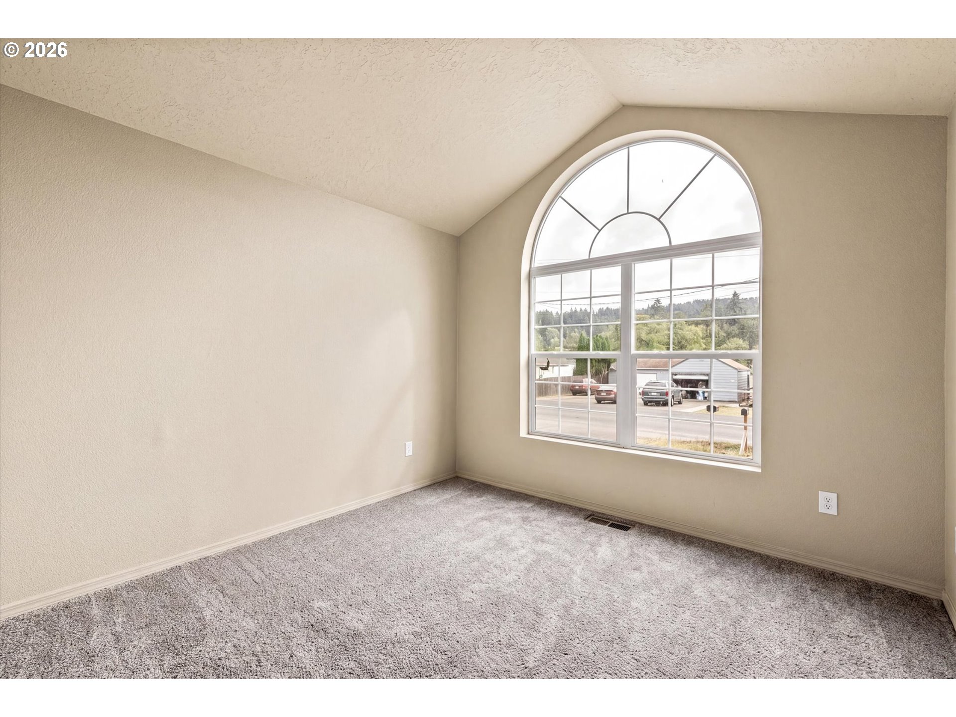 4657 Ohio St Property Photo 19