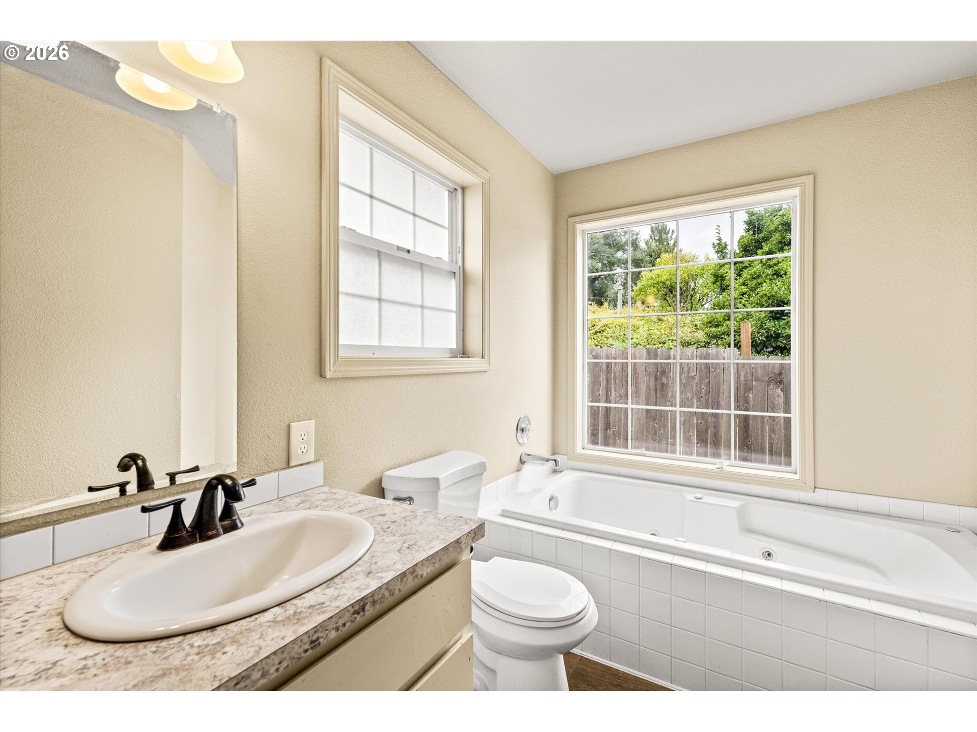 4657 Ohio St Property Photo 24
