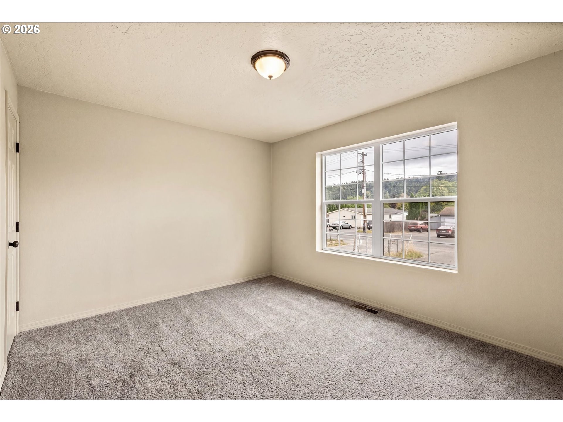 4657 Ohio St Property Photo 28