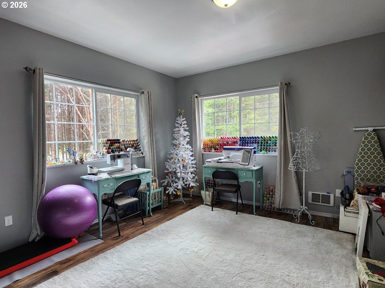 42793 Kreiger Ln Property Photo 24