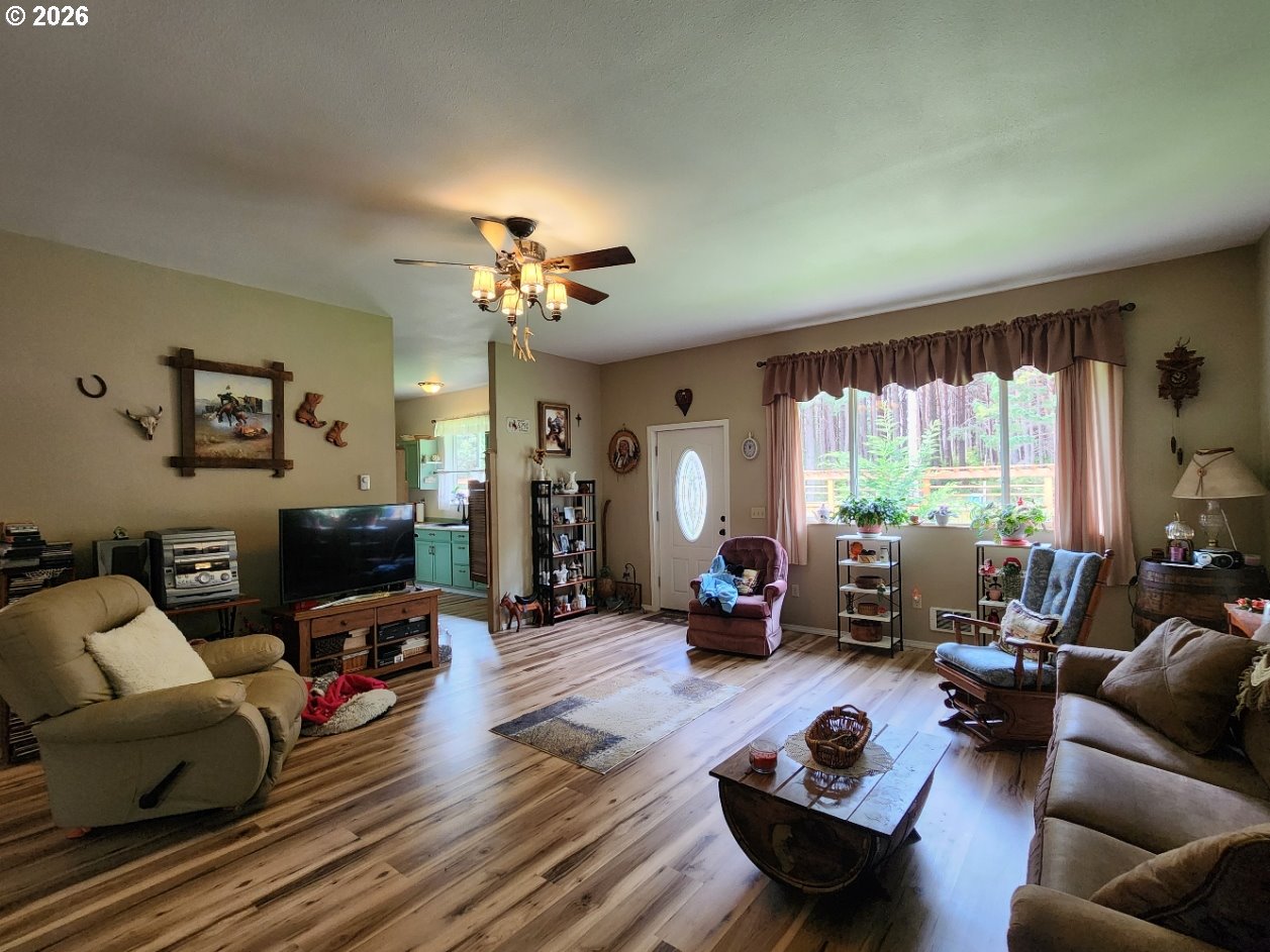 42793 Kreiger Ln Property Photo 35