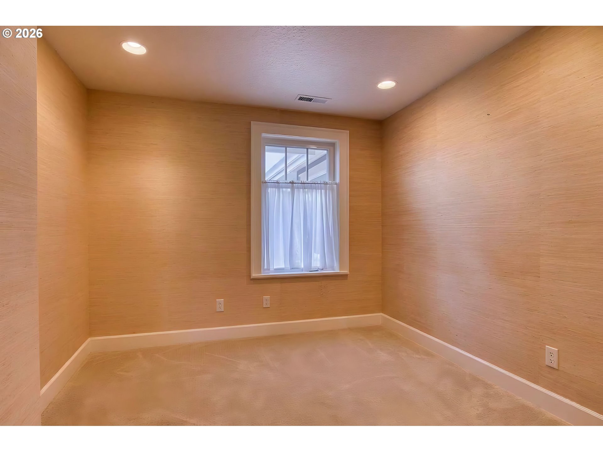 35432 Spence St Property Photo 20