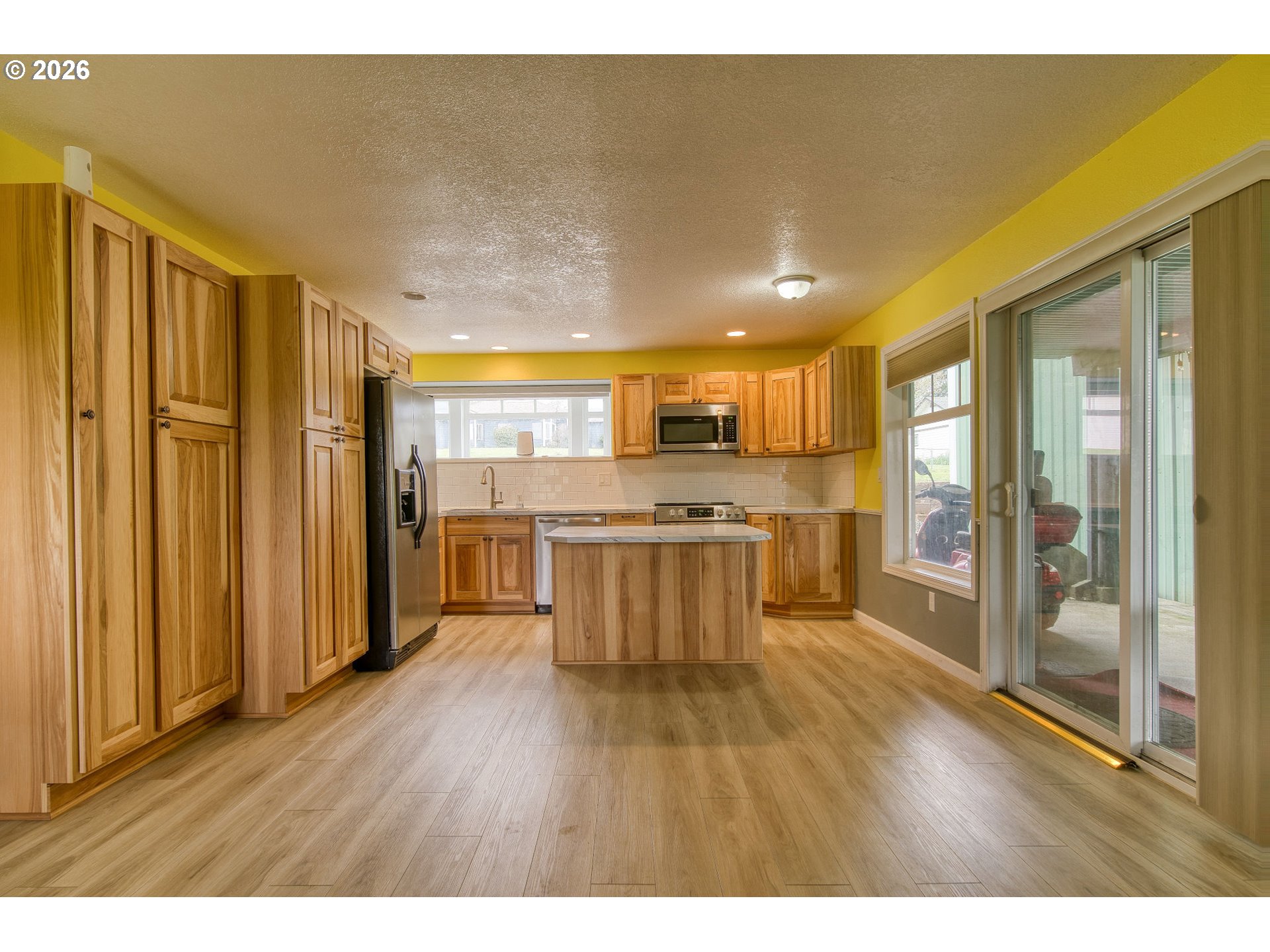 35432 Spence St Property Photo 25