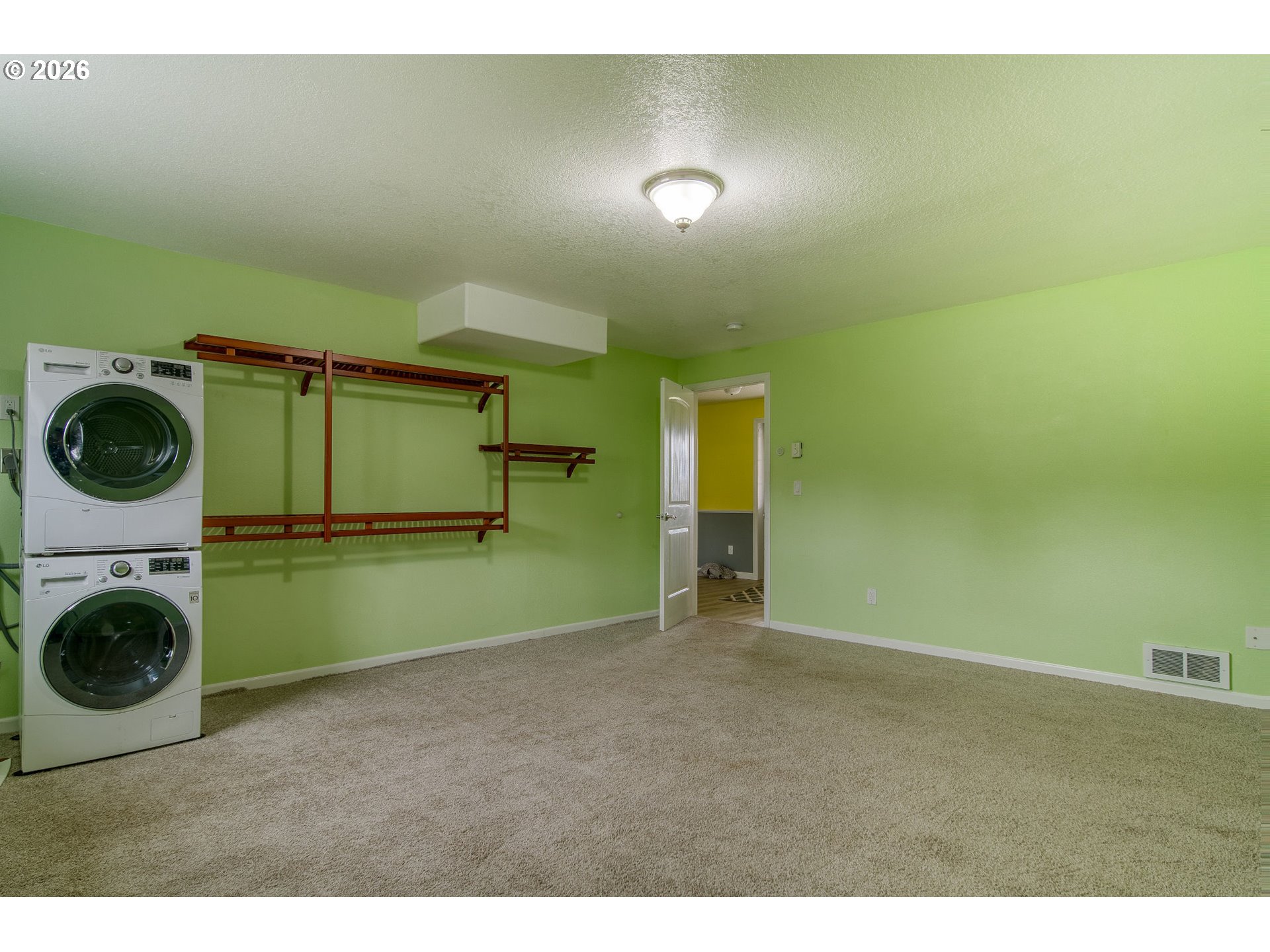 35432 Spence St Property Photo 30