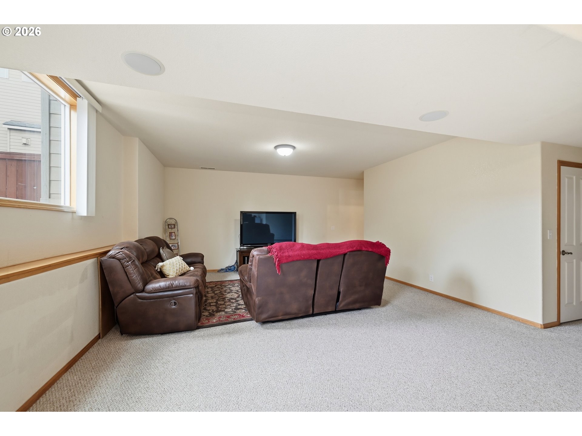 3362 Bentley Ave Property Photo 28
