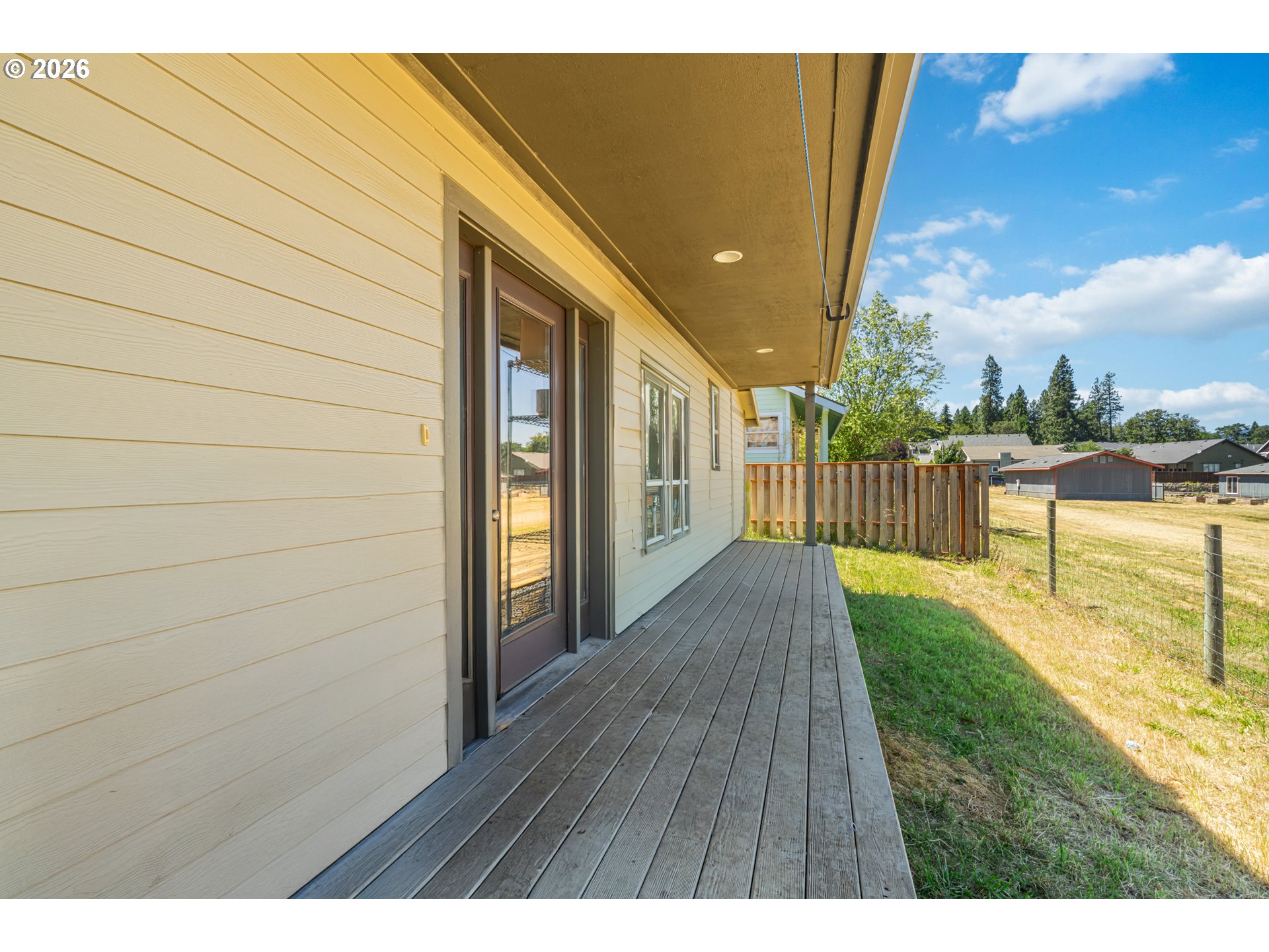 2850 Cottage Ln Property Photo 2