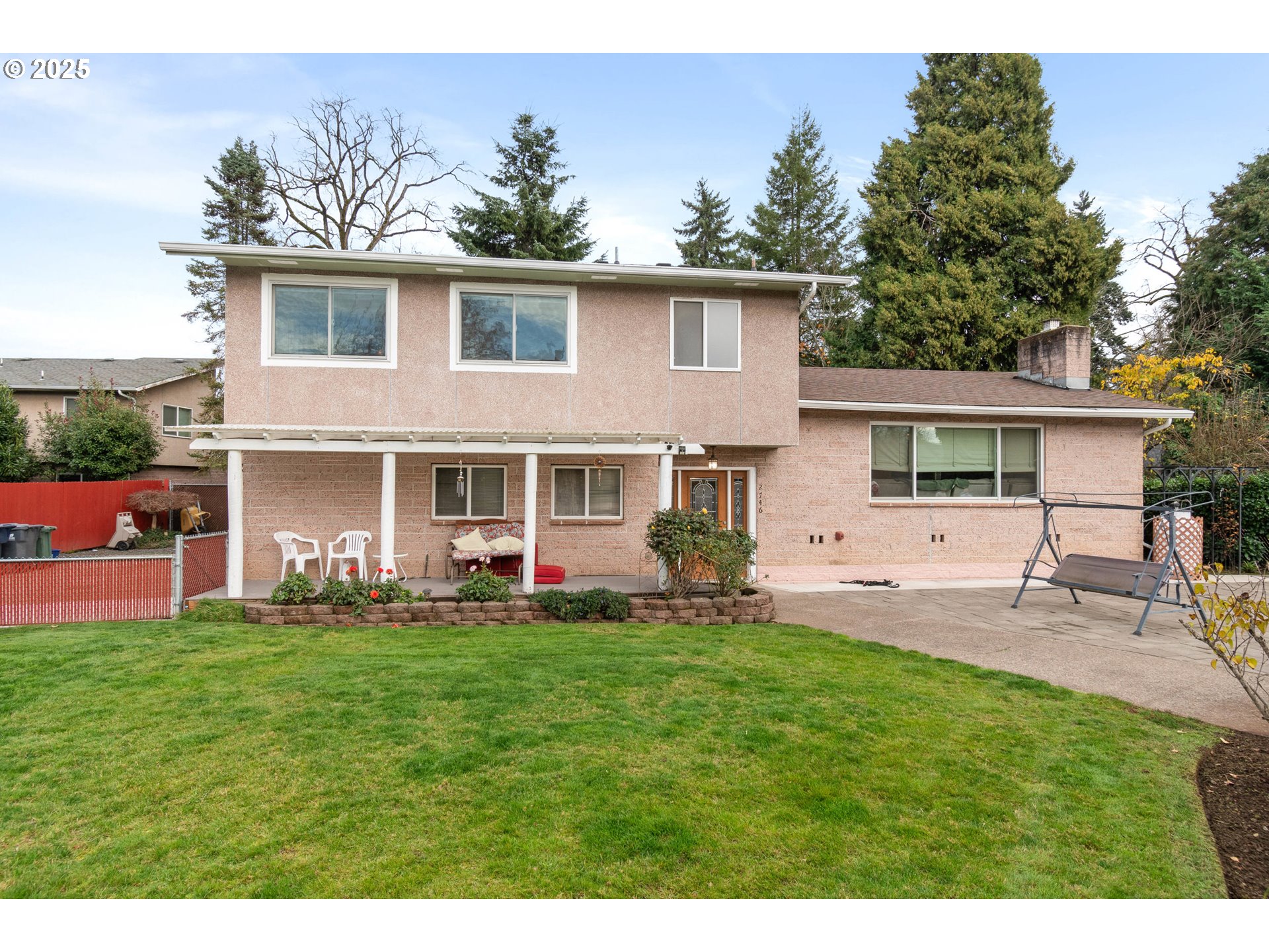 2746 Harlow Rd Property Photo 1