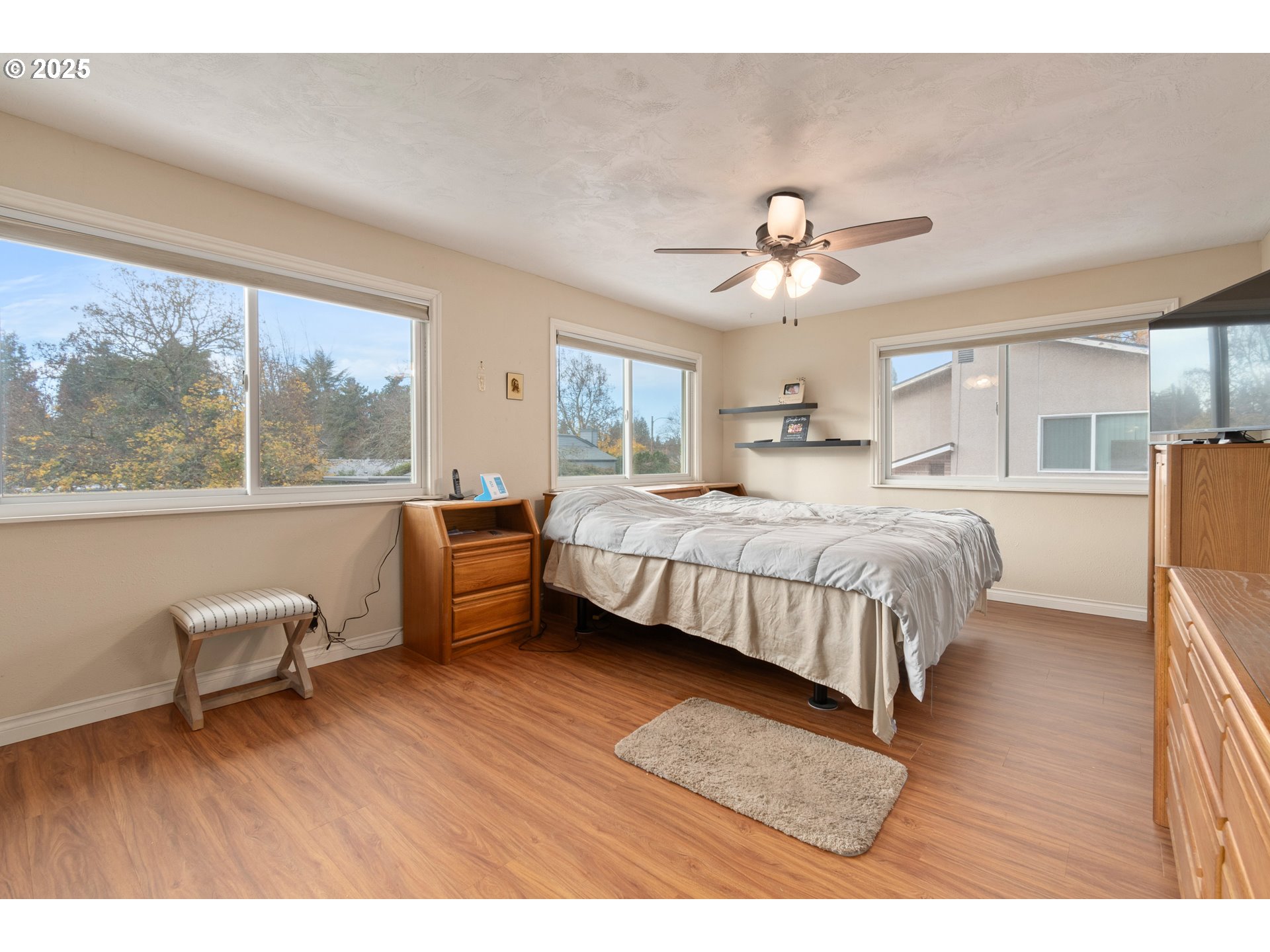 2746 Harlow Rd Property Photo 12