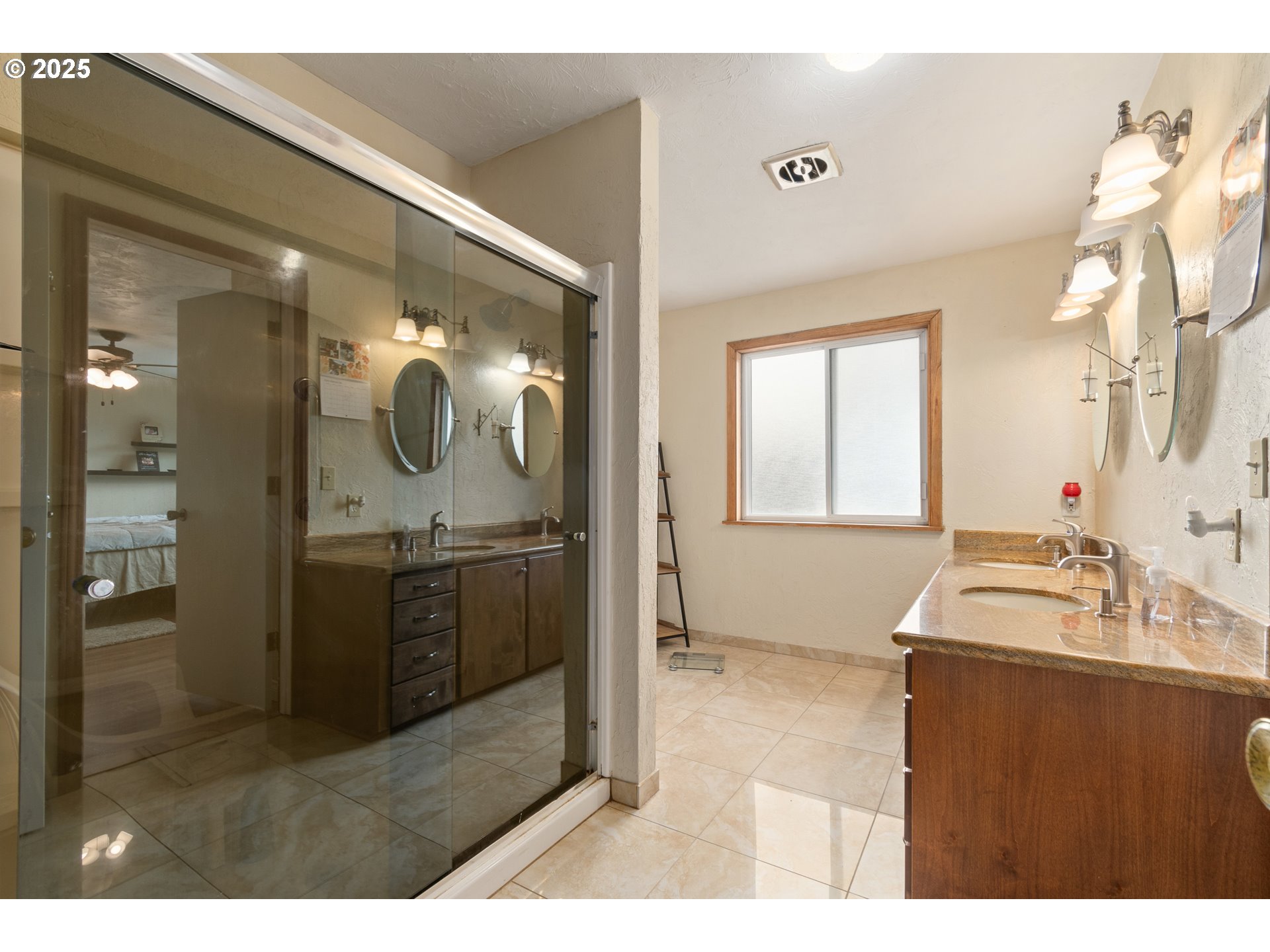 2746 Harlow Rd Property Photo 14