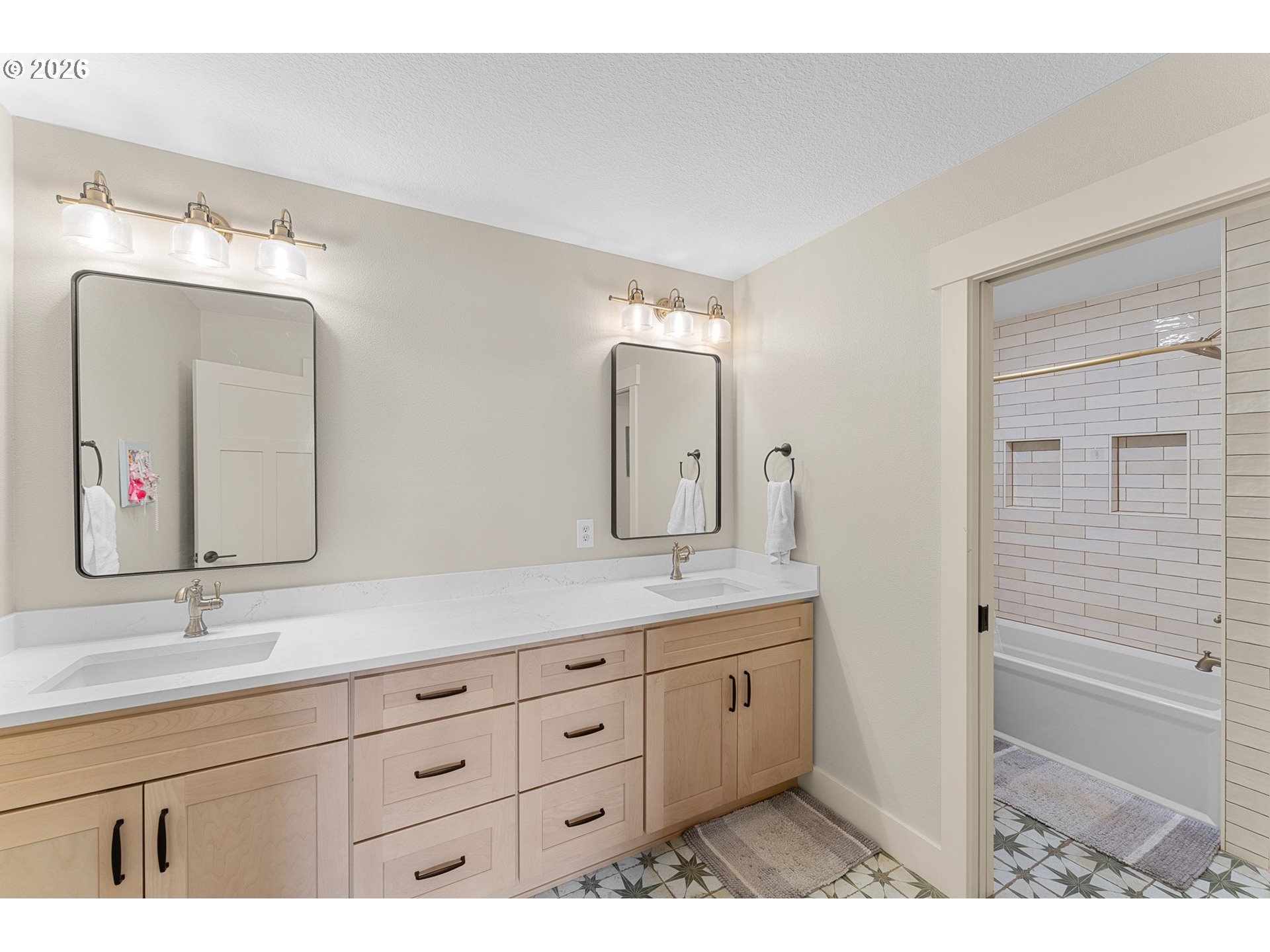 17908 S Lavine Ln Property Photo 29