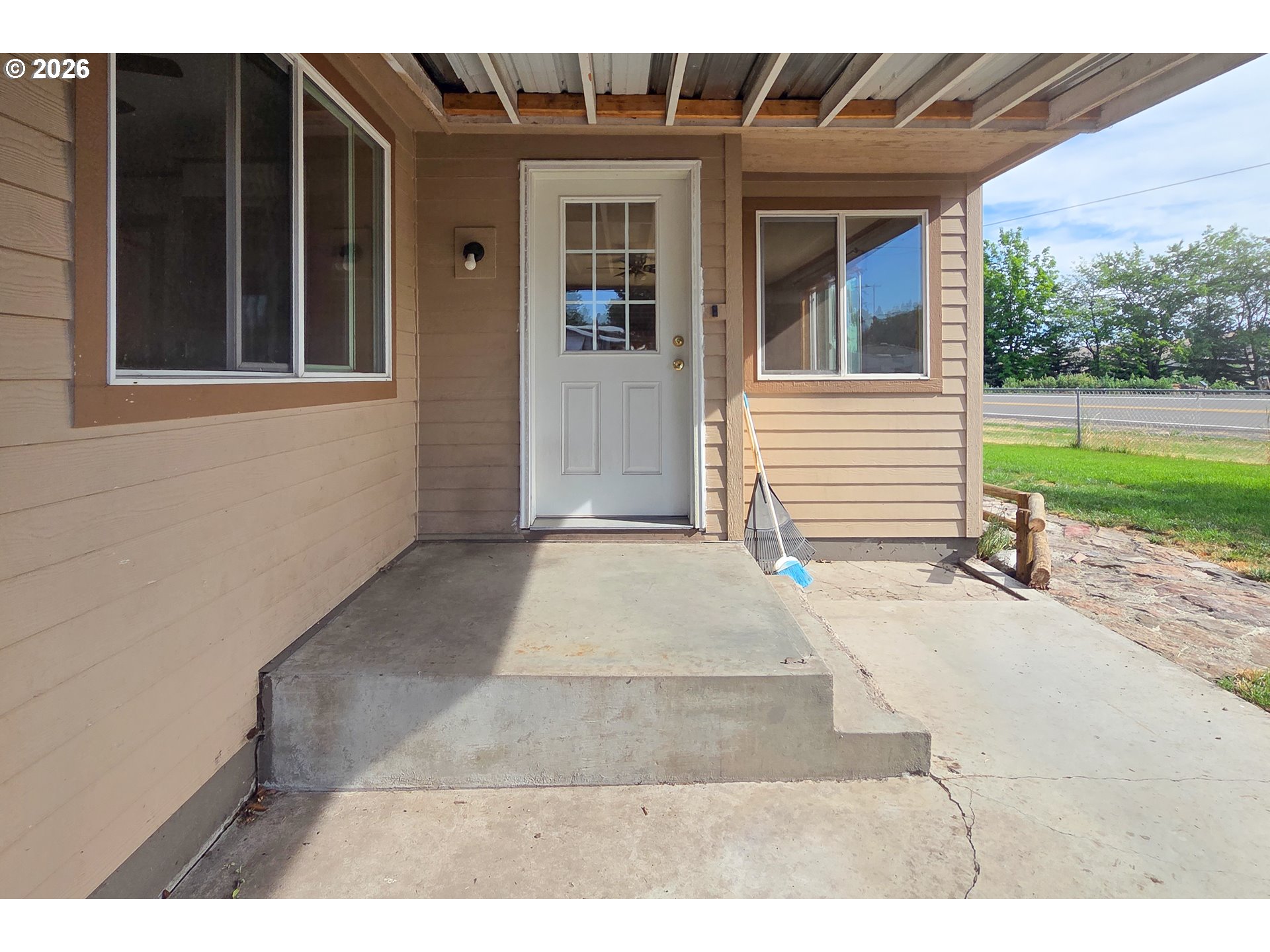 109 Highway 82 Property Photo 3