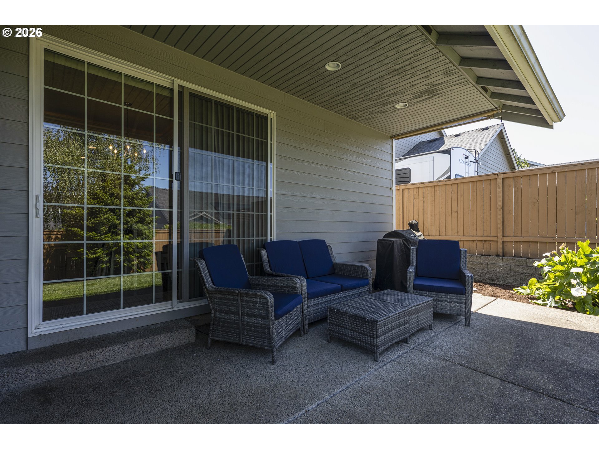 781 E Mckinley St Property Photo 25