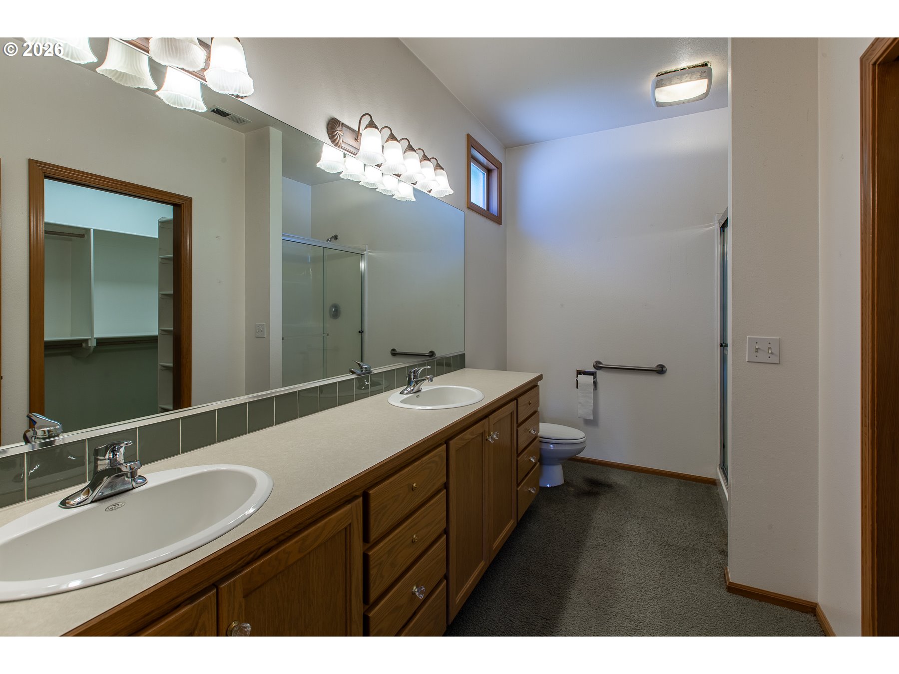 1875 Lake Cove Ave Property Photo 18