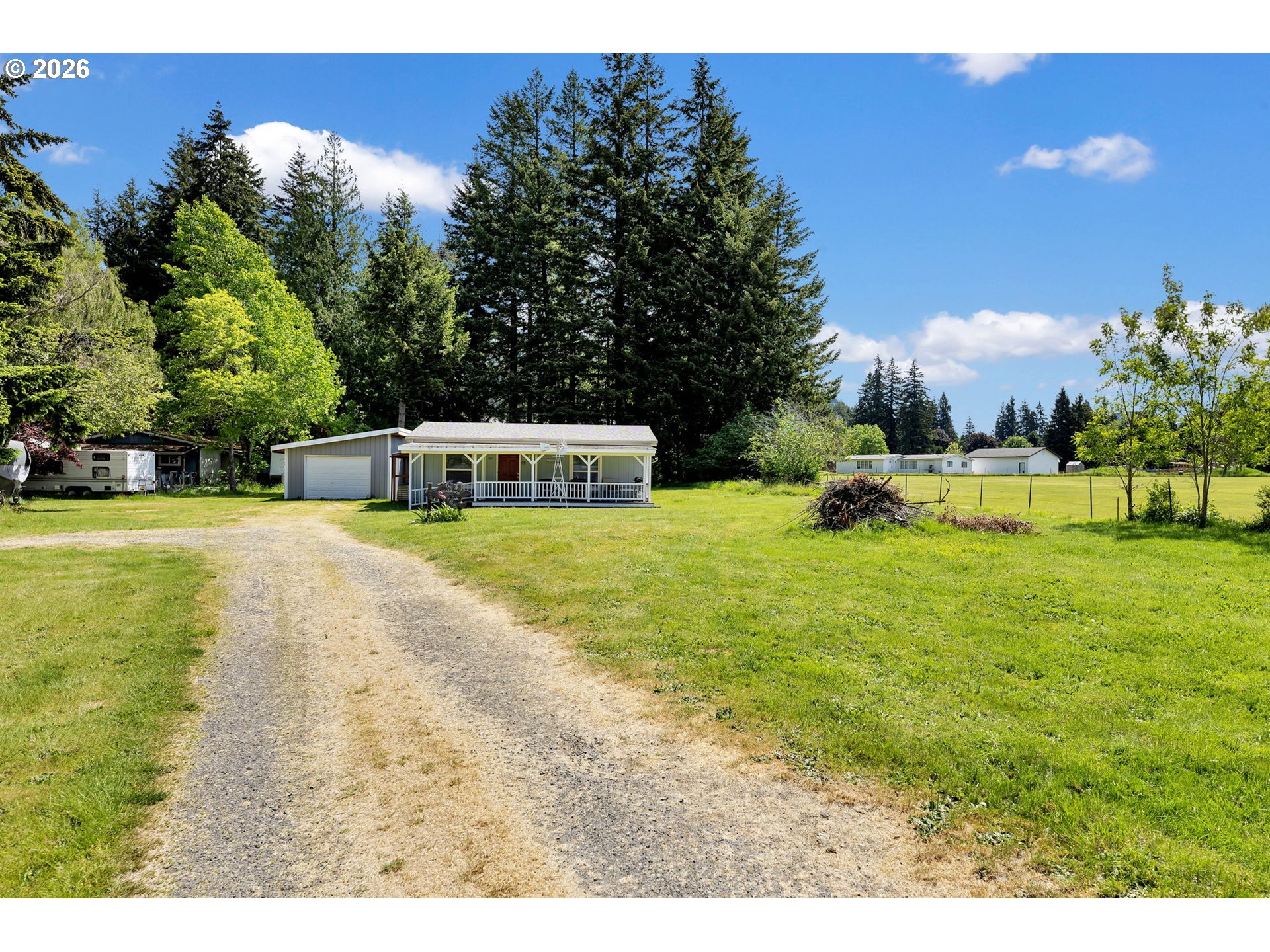 752 Metzger Rd Property Photo 1