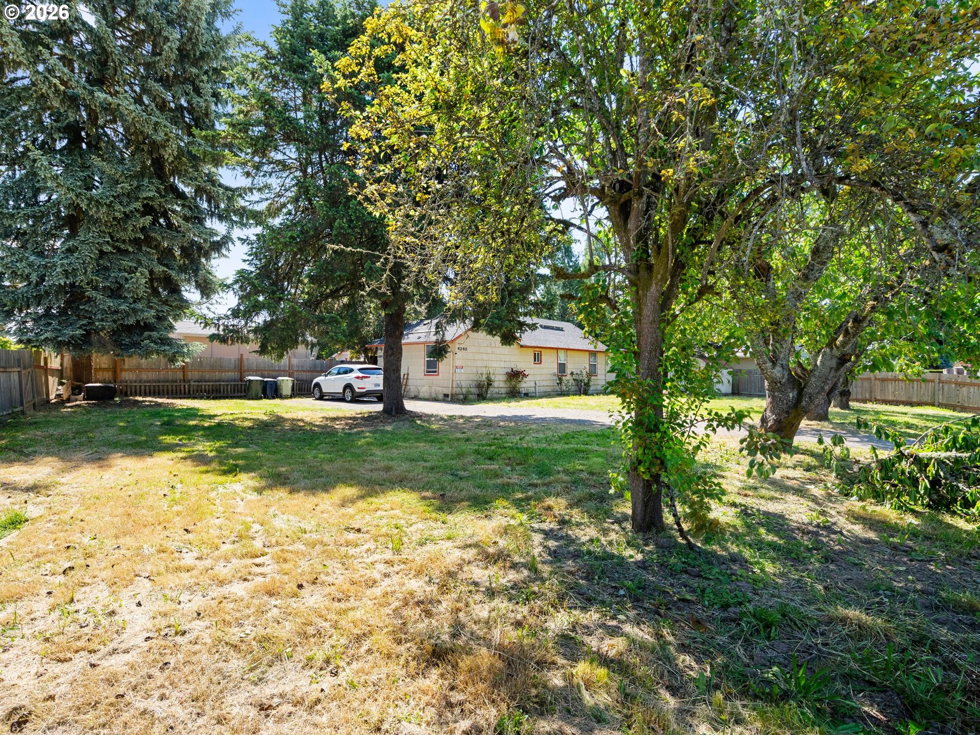 4240 Sw 197th Ave Property Photo 40