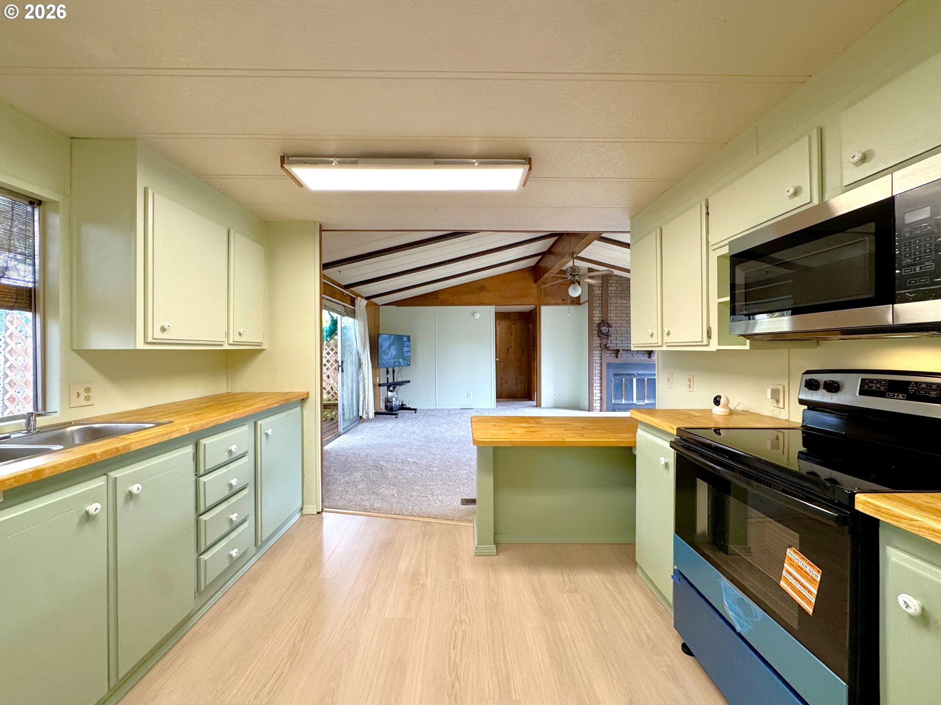 1029 Fifield St Property Photo 18