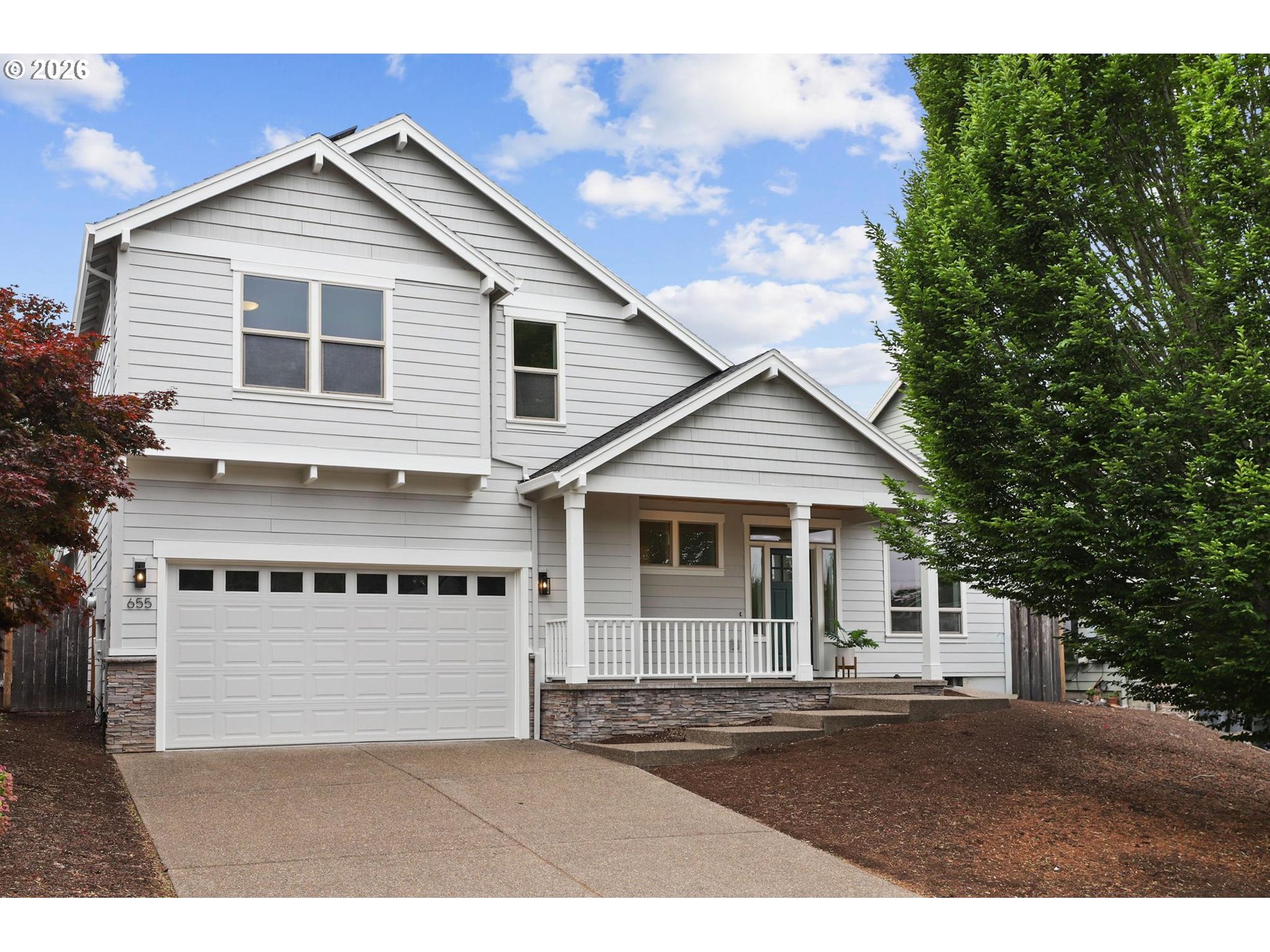 655 NW WILLOW GLEN PL
