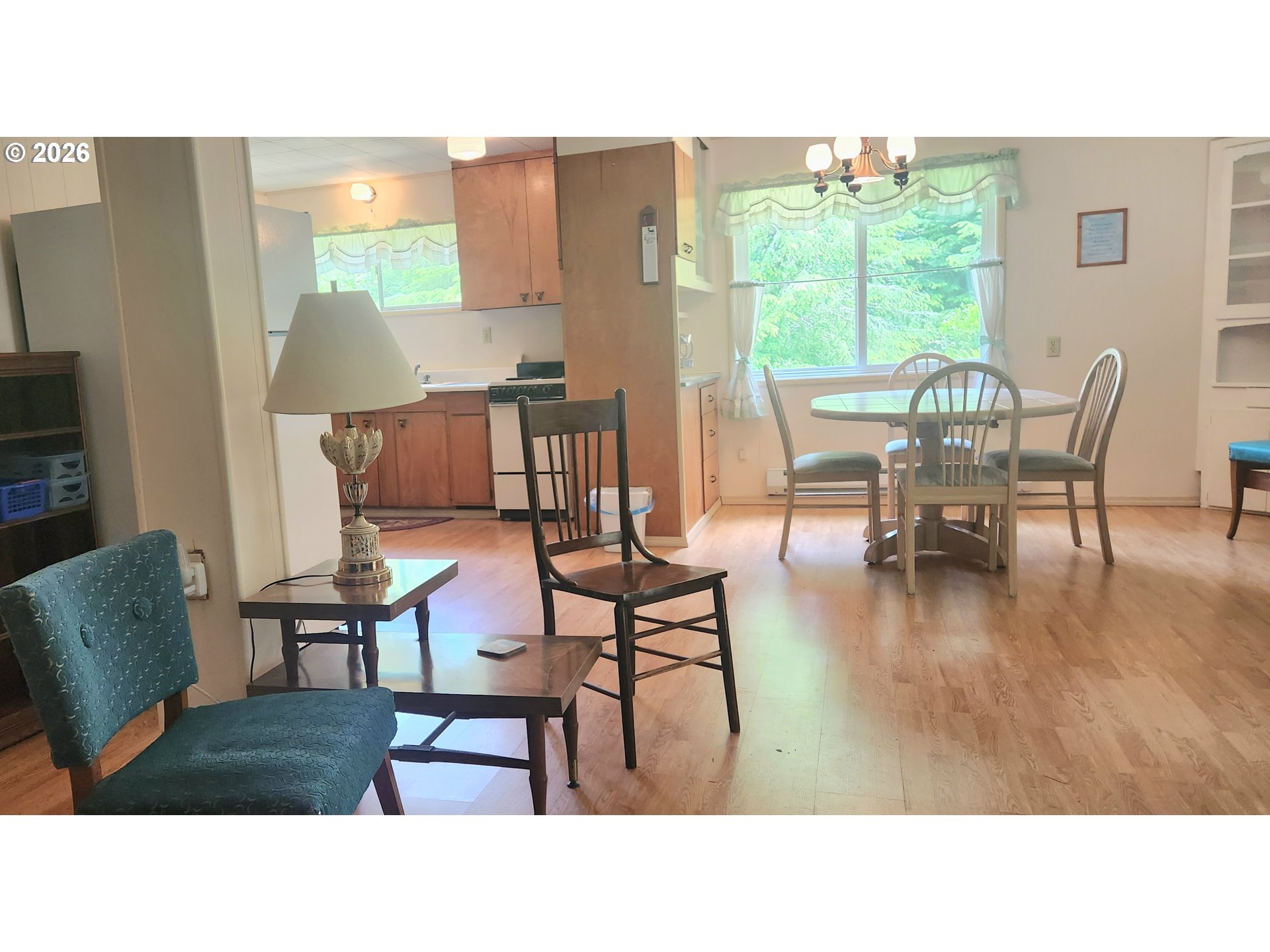 131 E Rainbow Rd Property Photo 11