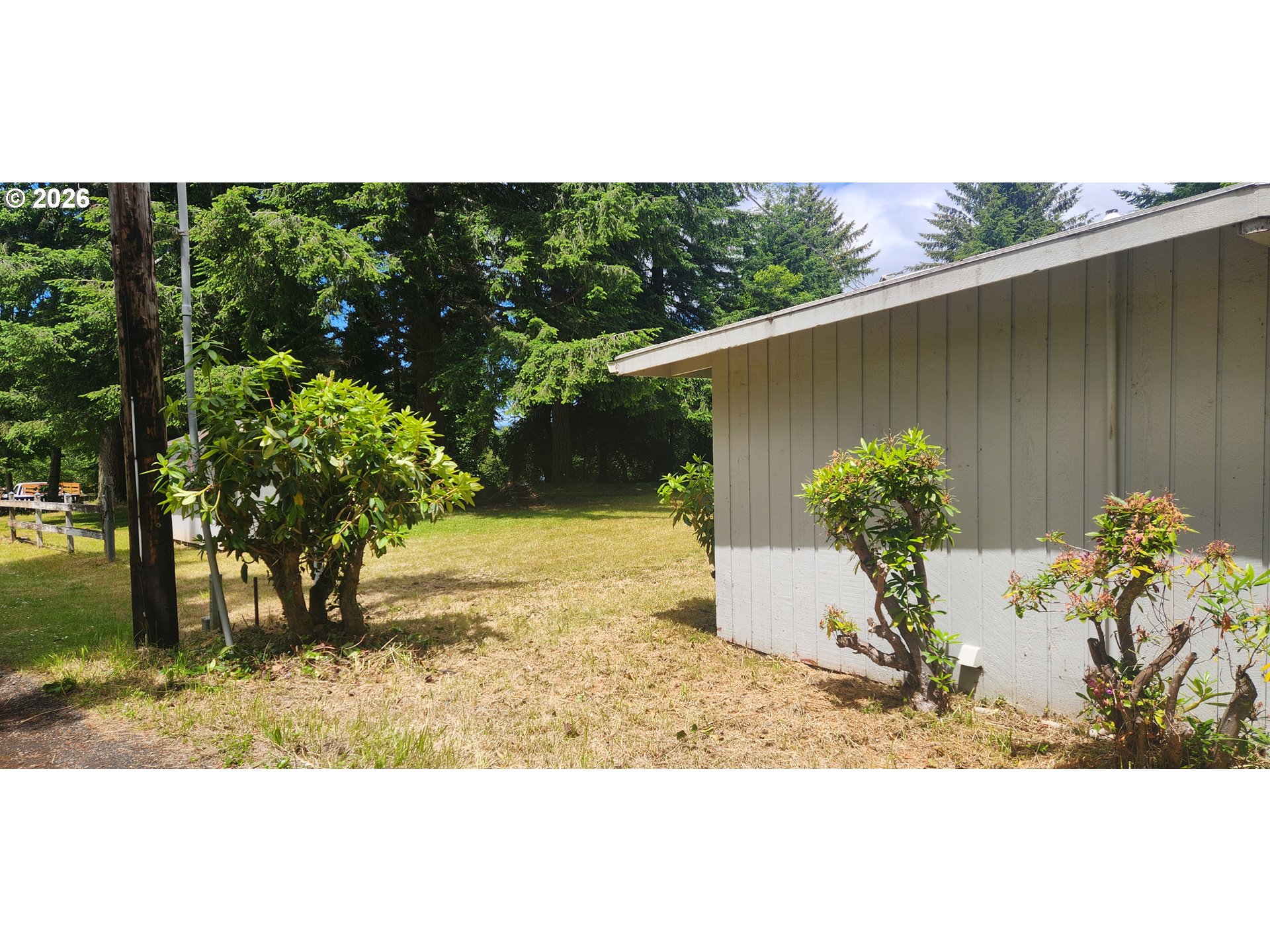 131 E Rainbow Rd Property Photo 18