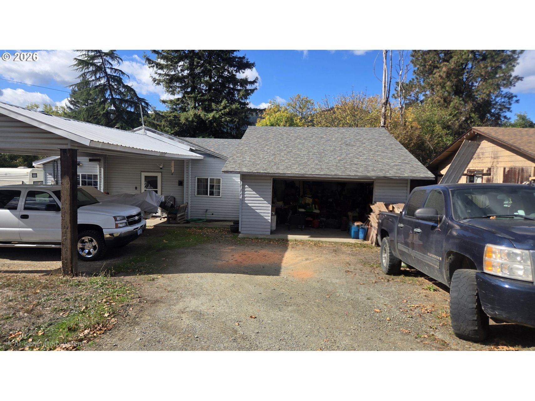 303 Walnut St Property Photo 5