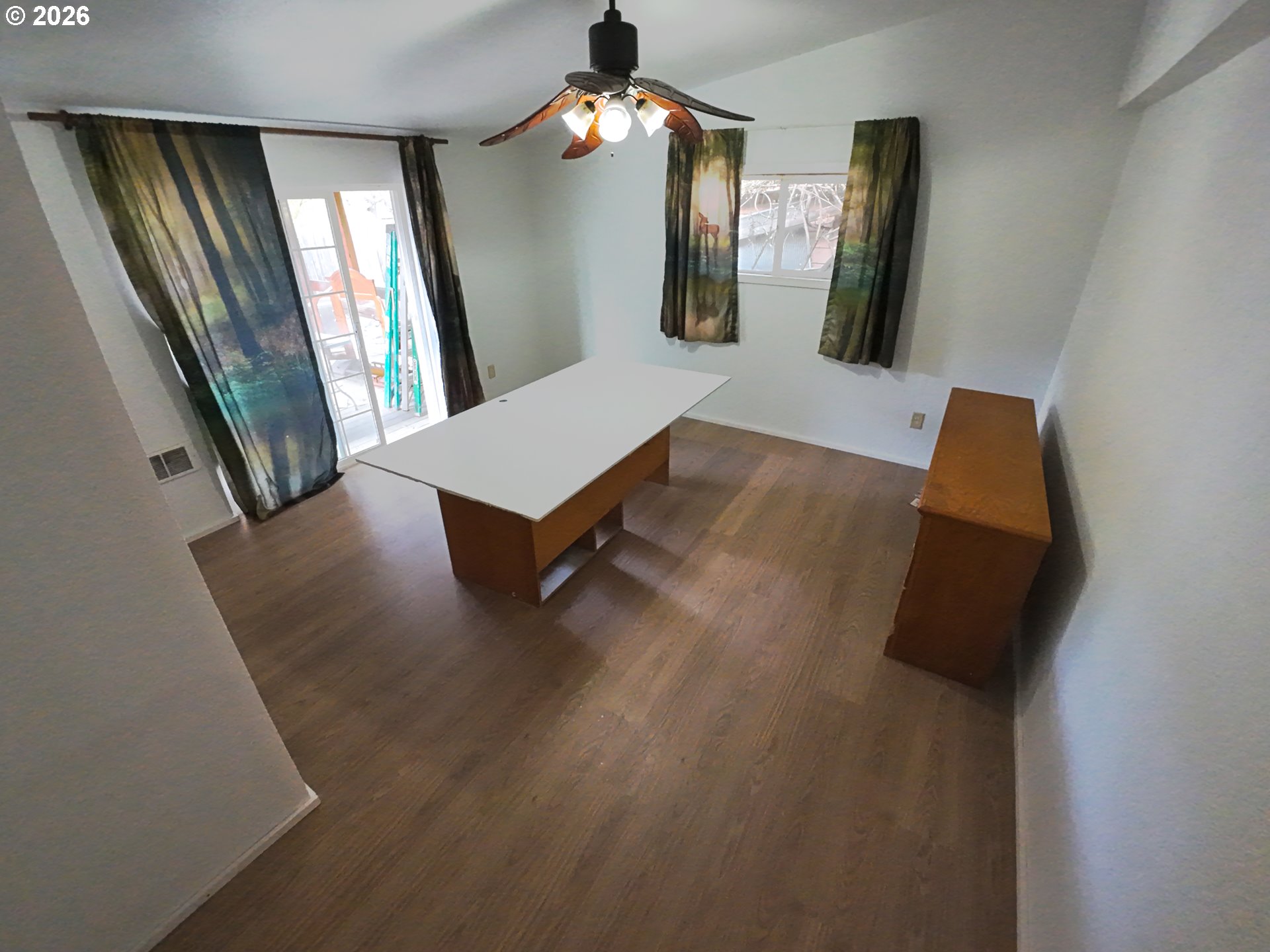 303 Walnut St Property Photo 11
