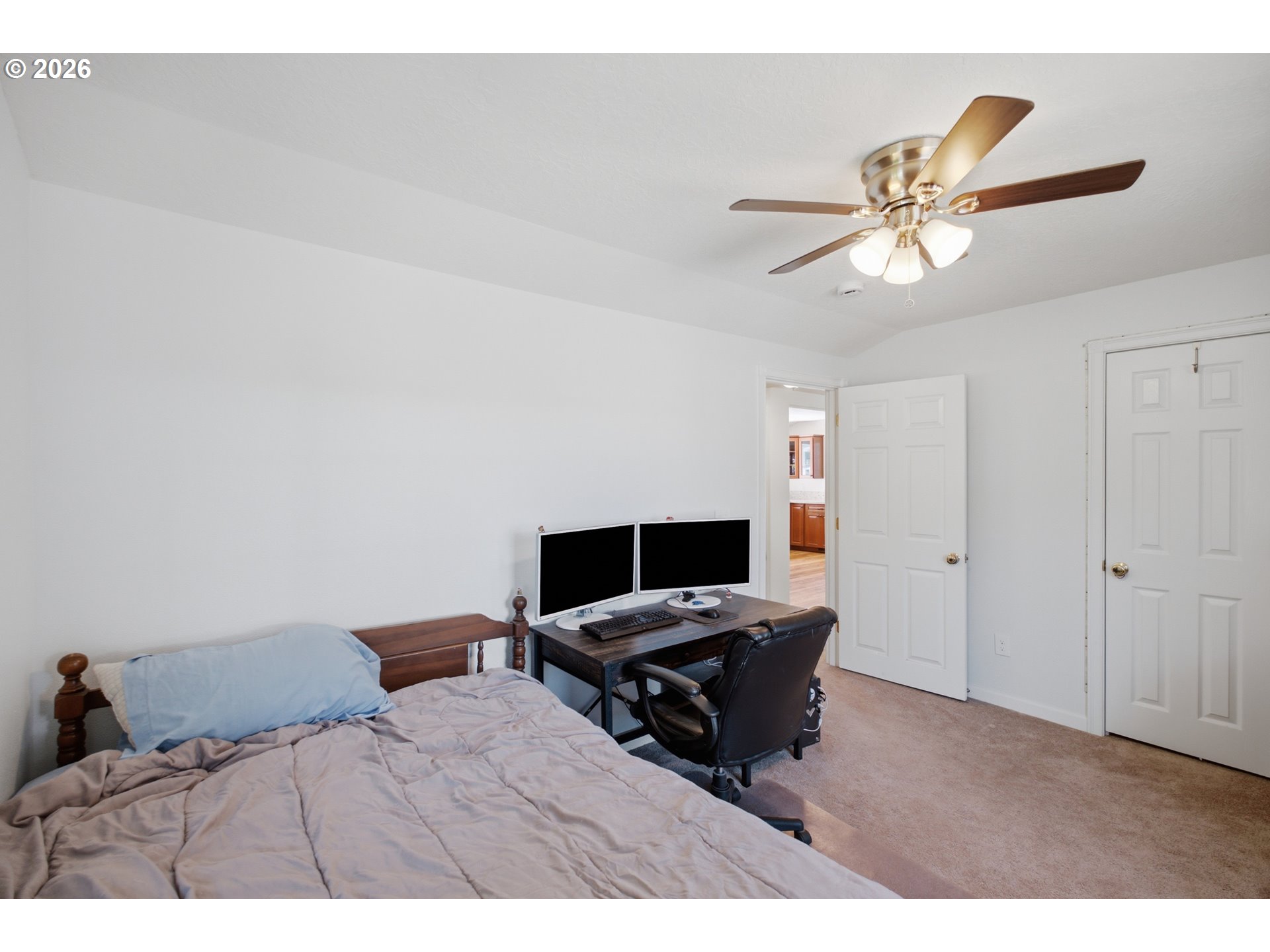 3605 Ne Adah Ave Property Photo 21