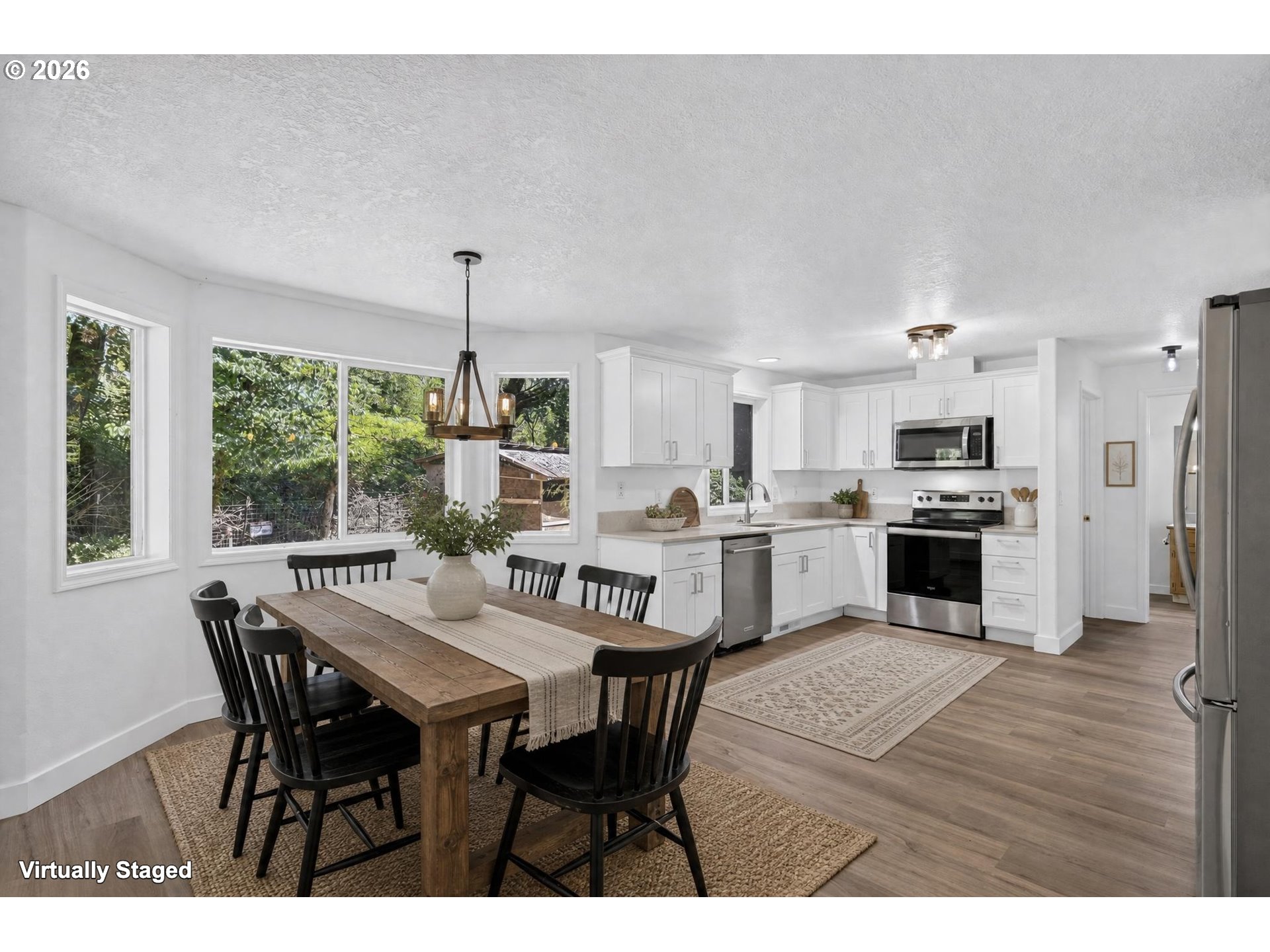 18820 Ne Sunrise Ln Property Photo 3