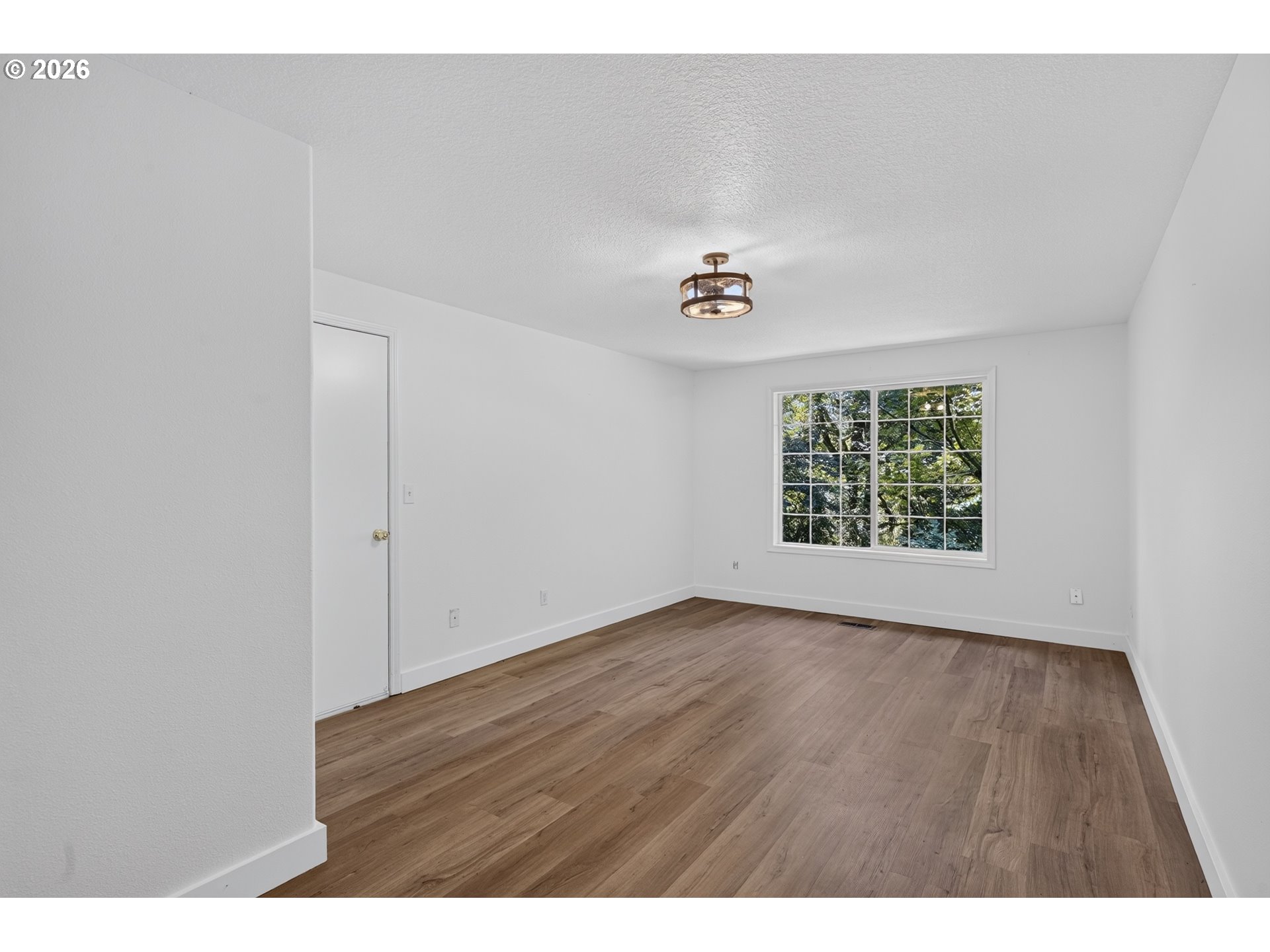 18820 Ne Sunrise Ln Property Photo 33