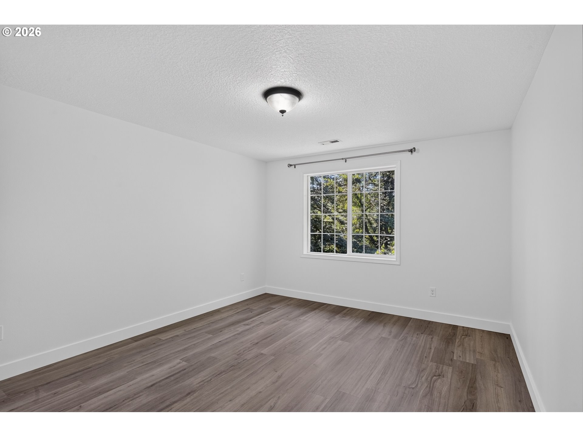 18820 Ne Sunrise Ln Property Photo 35