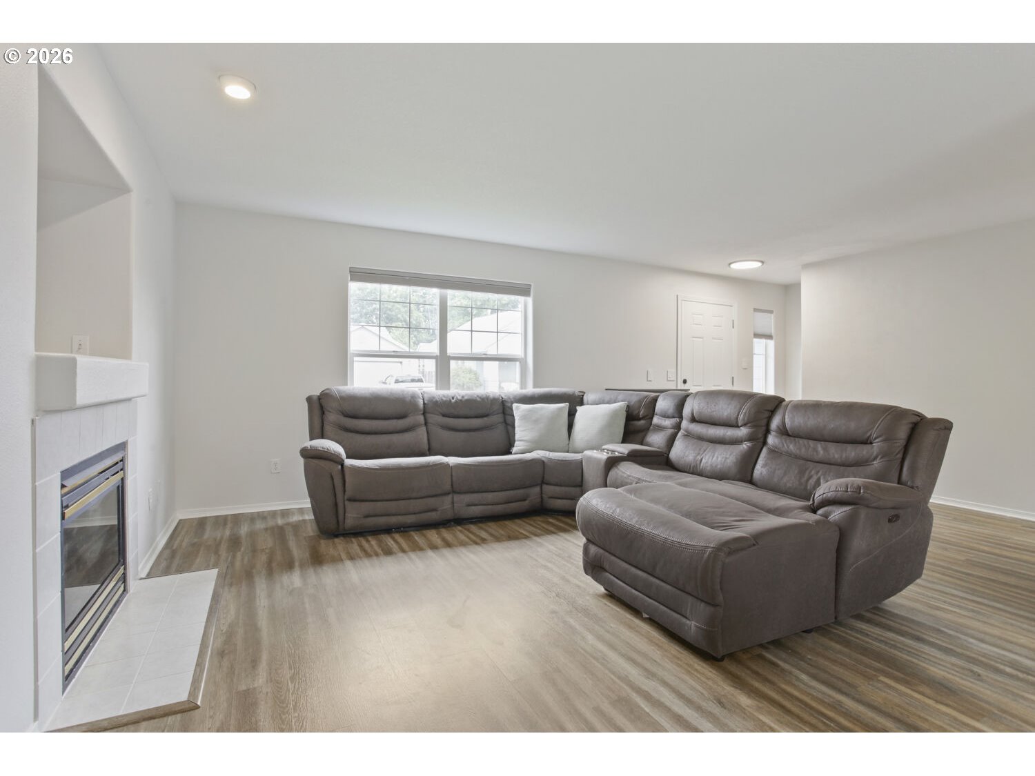 18137 Grey Ave Property Photo 8
