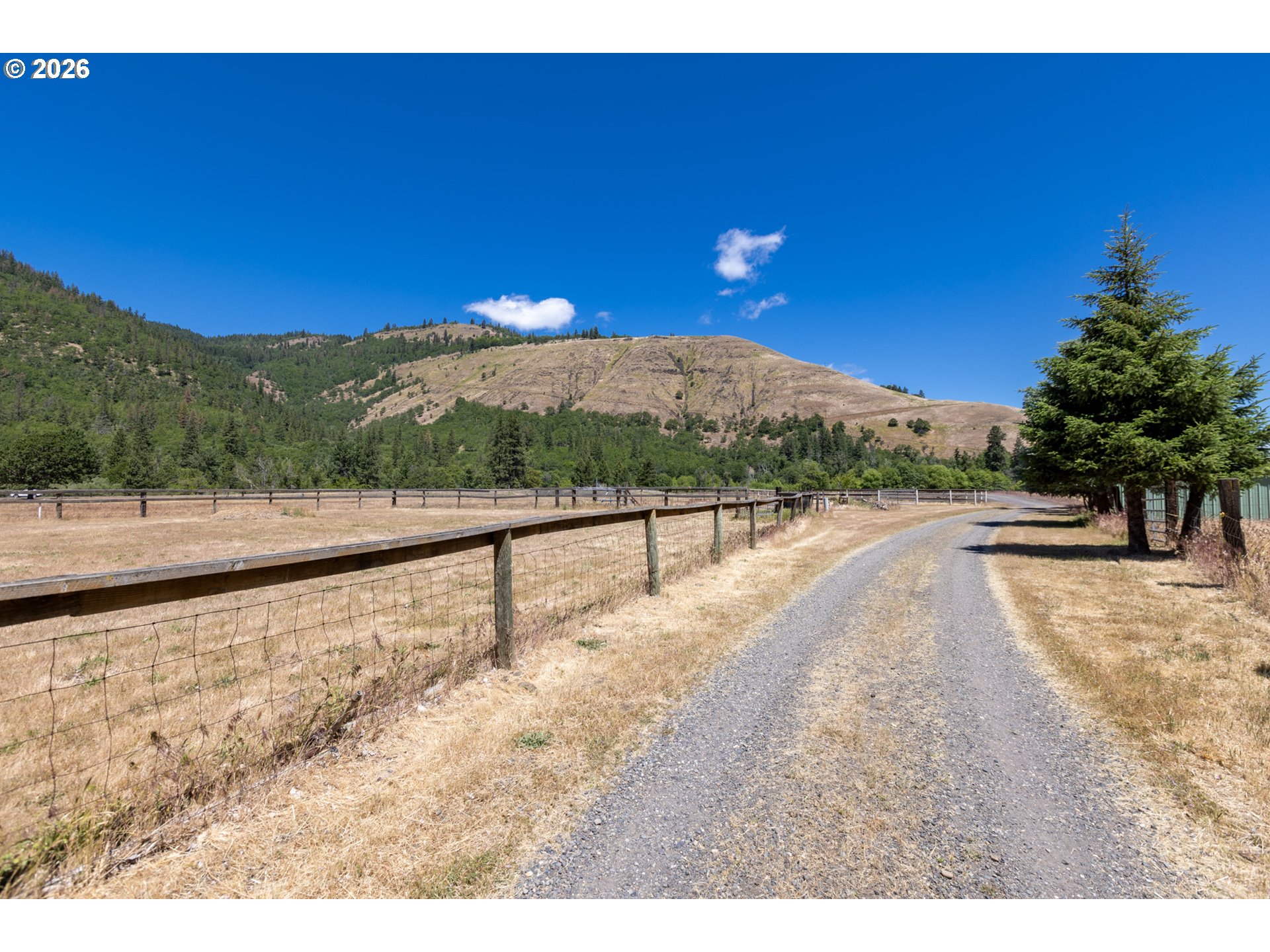 992 Highway 142 Property Photo 17