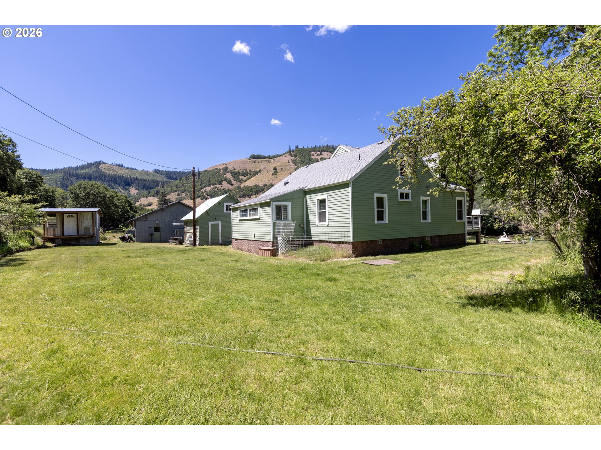992 Highway 142 Property Photo 28