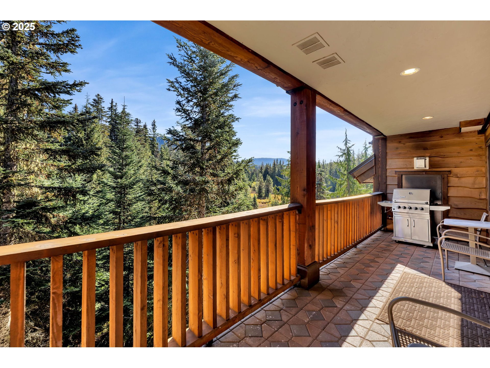 31254 E Collins Lake Rd 22 Property Photo 16