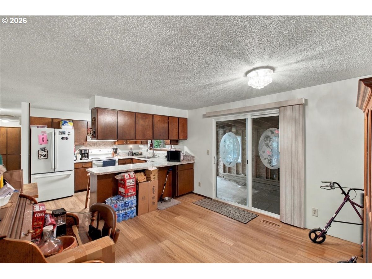 27630 Riggs Hill Rd Property Photo 10